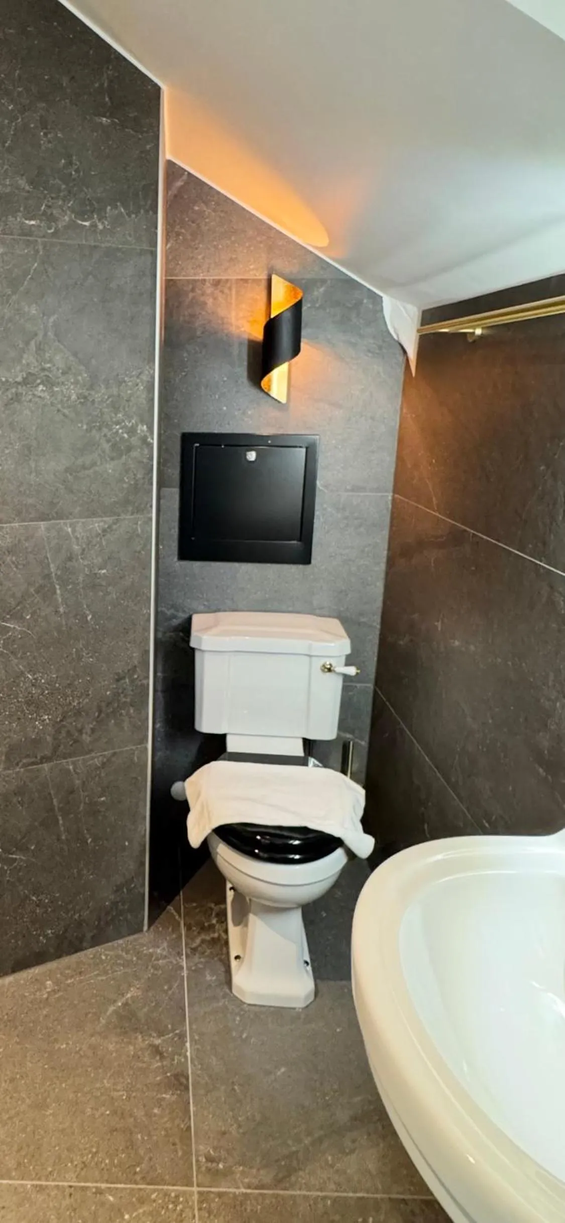 Bathroom in Hotel Concordia