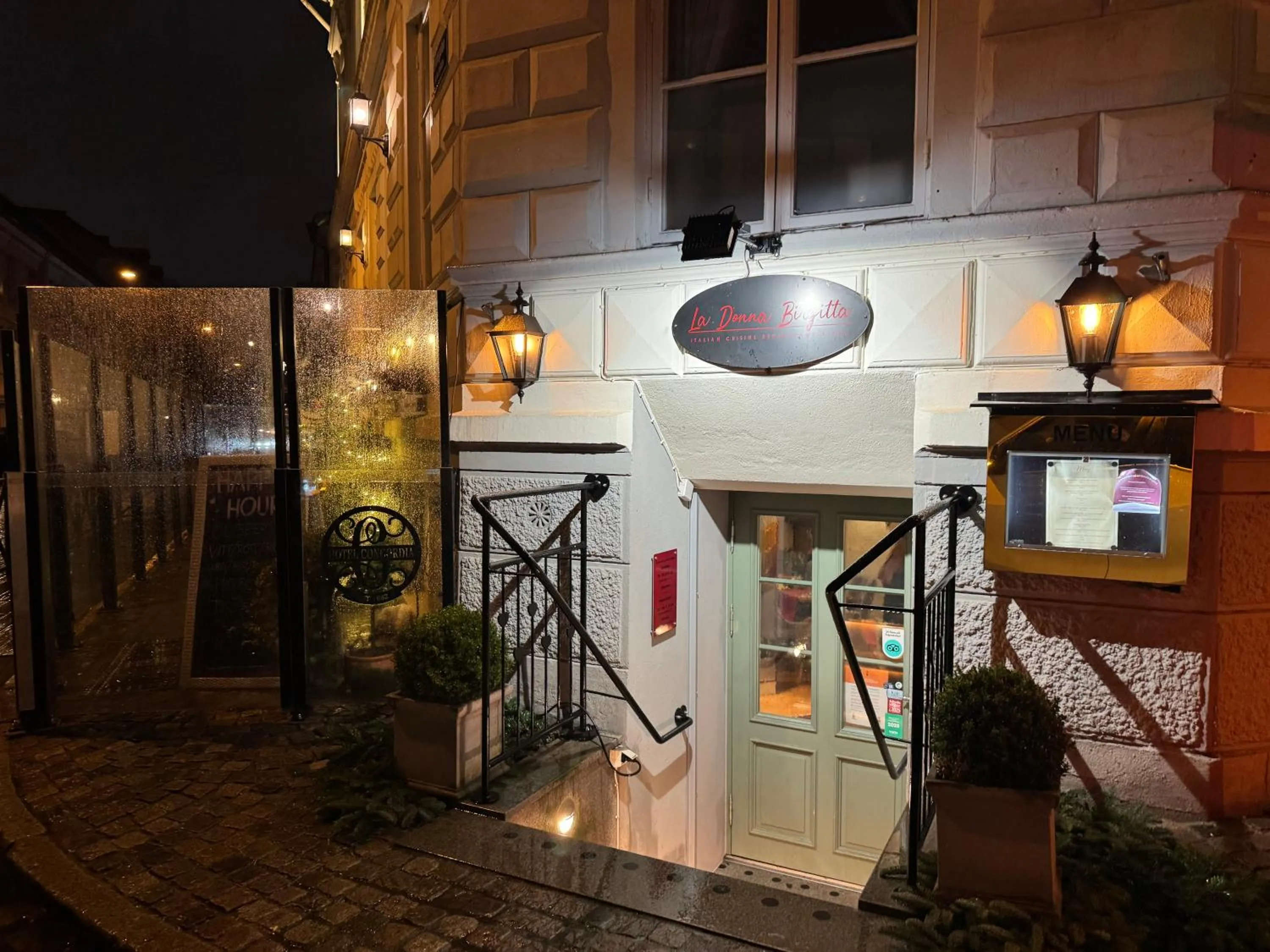 Restaurant/places to eat in Hotel Concordia