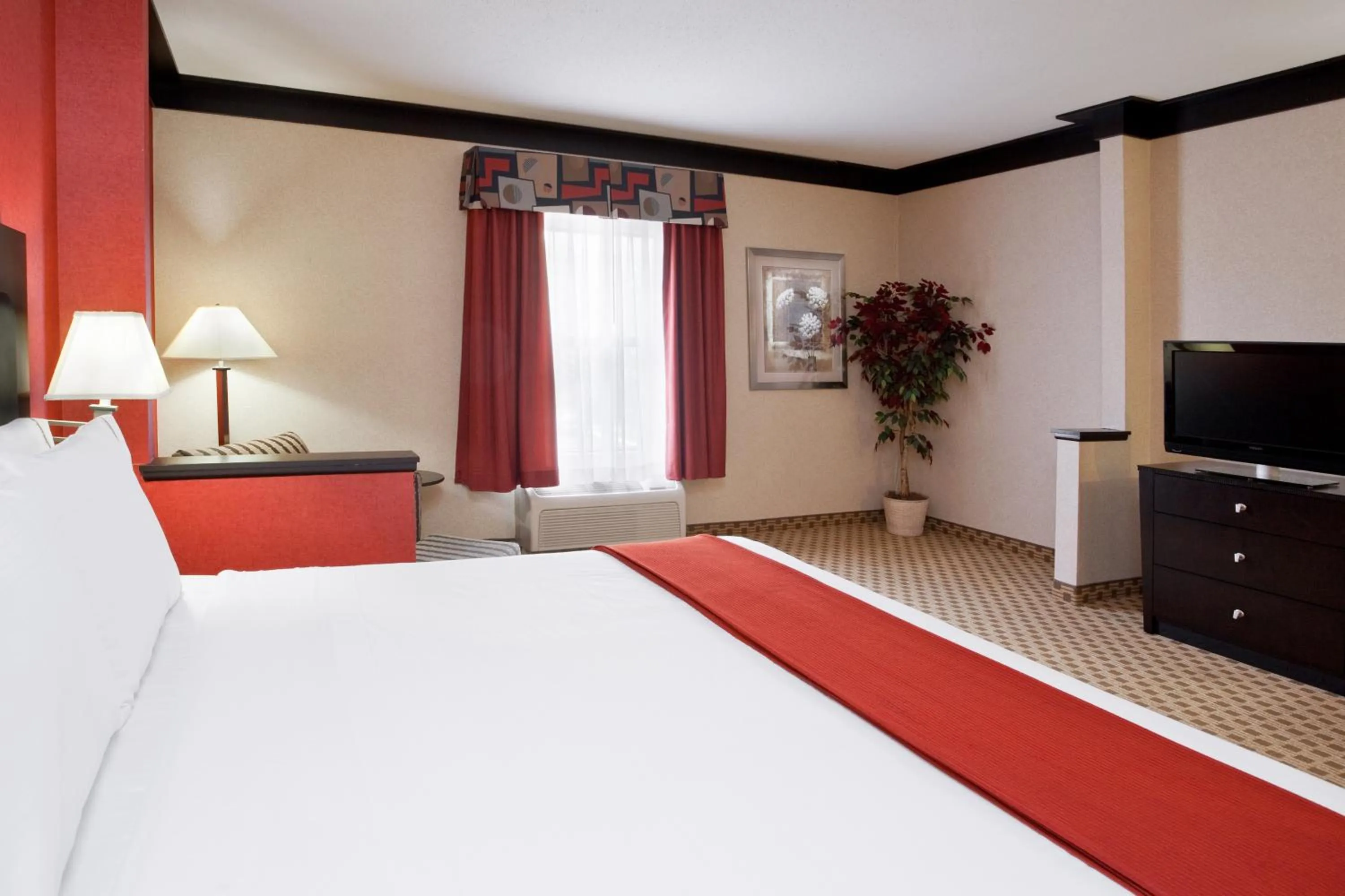 Day, Bed in Quality Inn & Suites Oakwood Village - Cleveland South