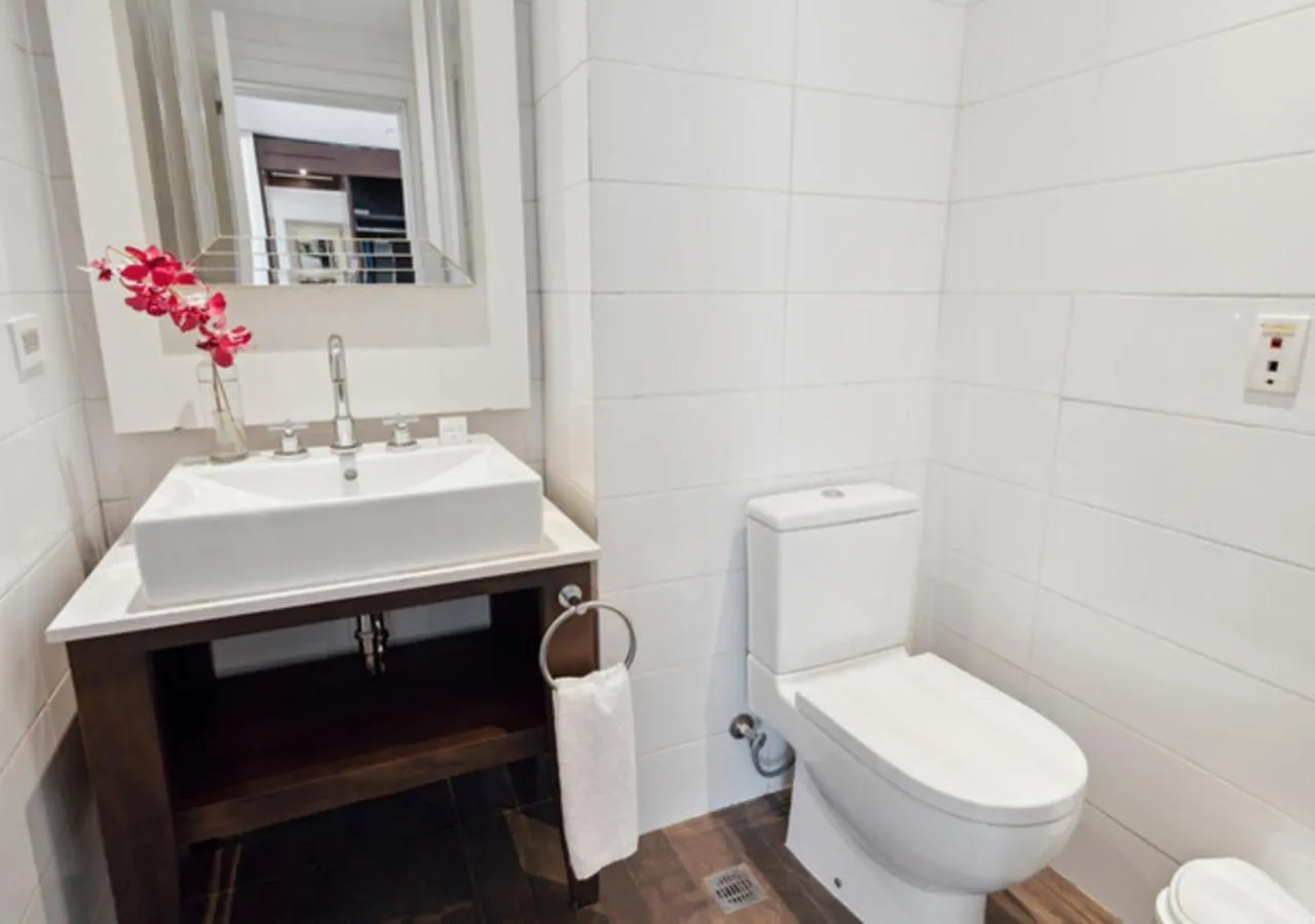 Bathroom in Central Hotel Panama Casco Viejo