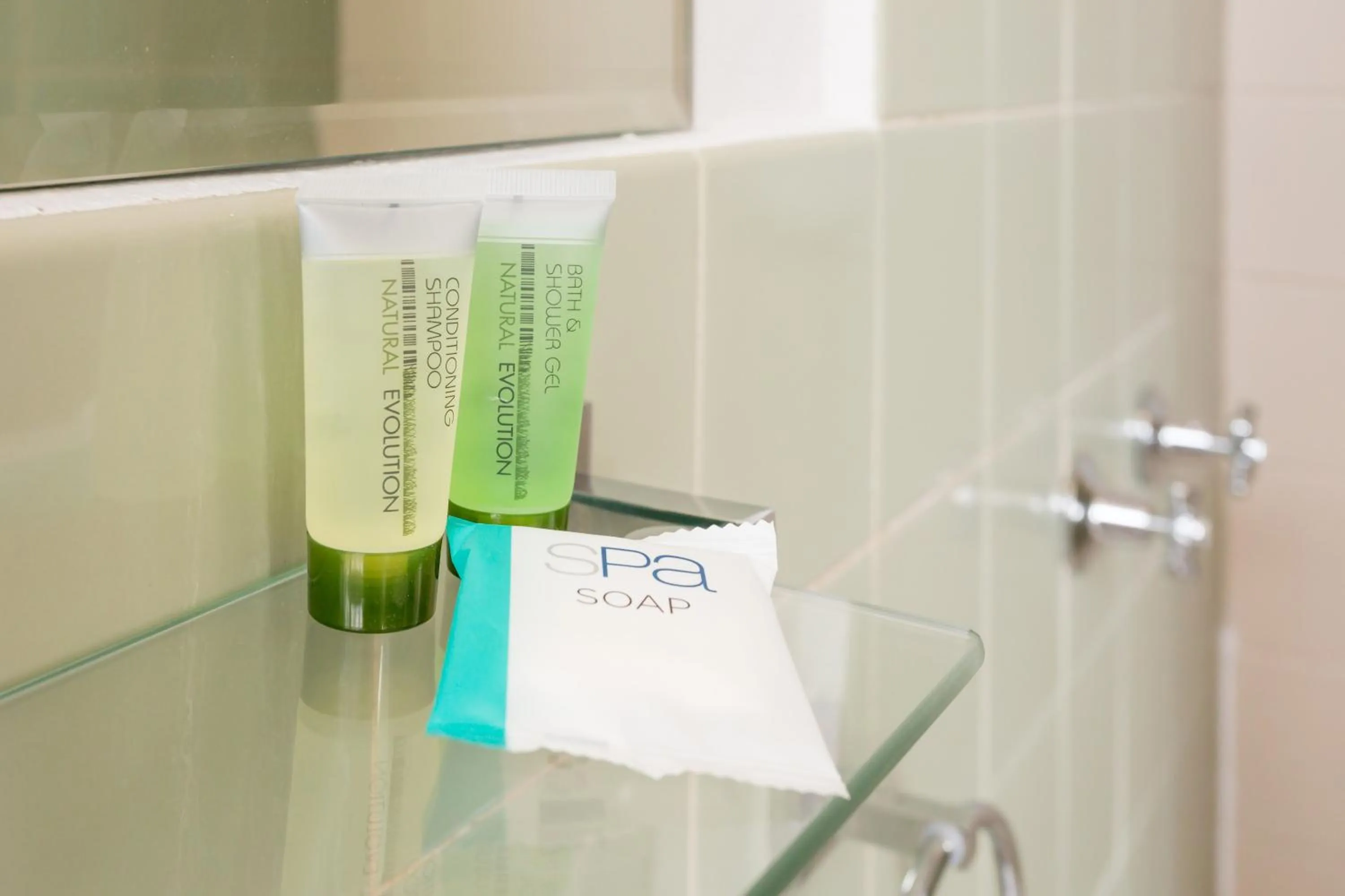 Bathroom in Nightcap at Emerald Star Hotel