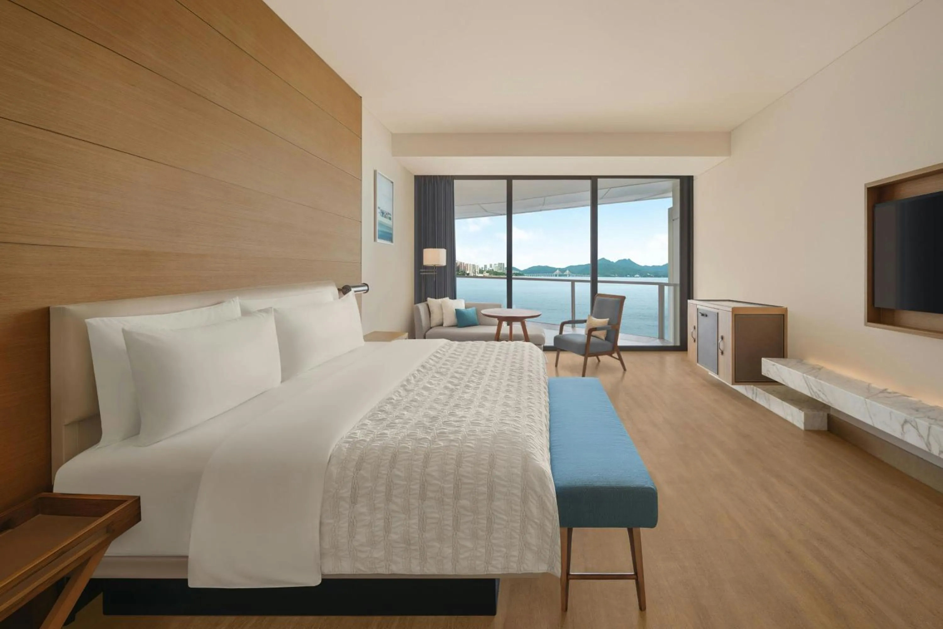 Photo of the whole room, Bed in Le Meridien Xiaojing Bay