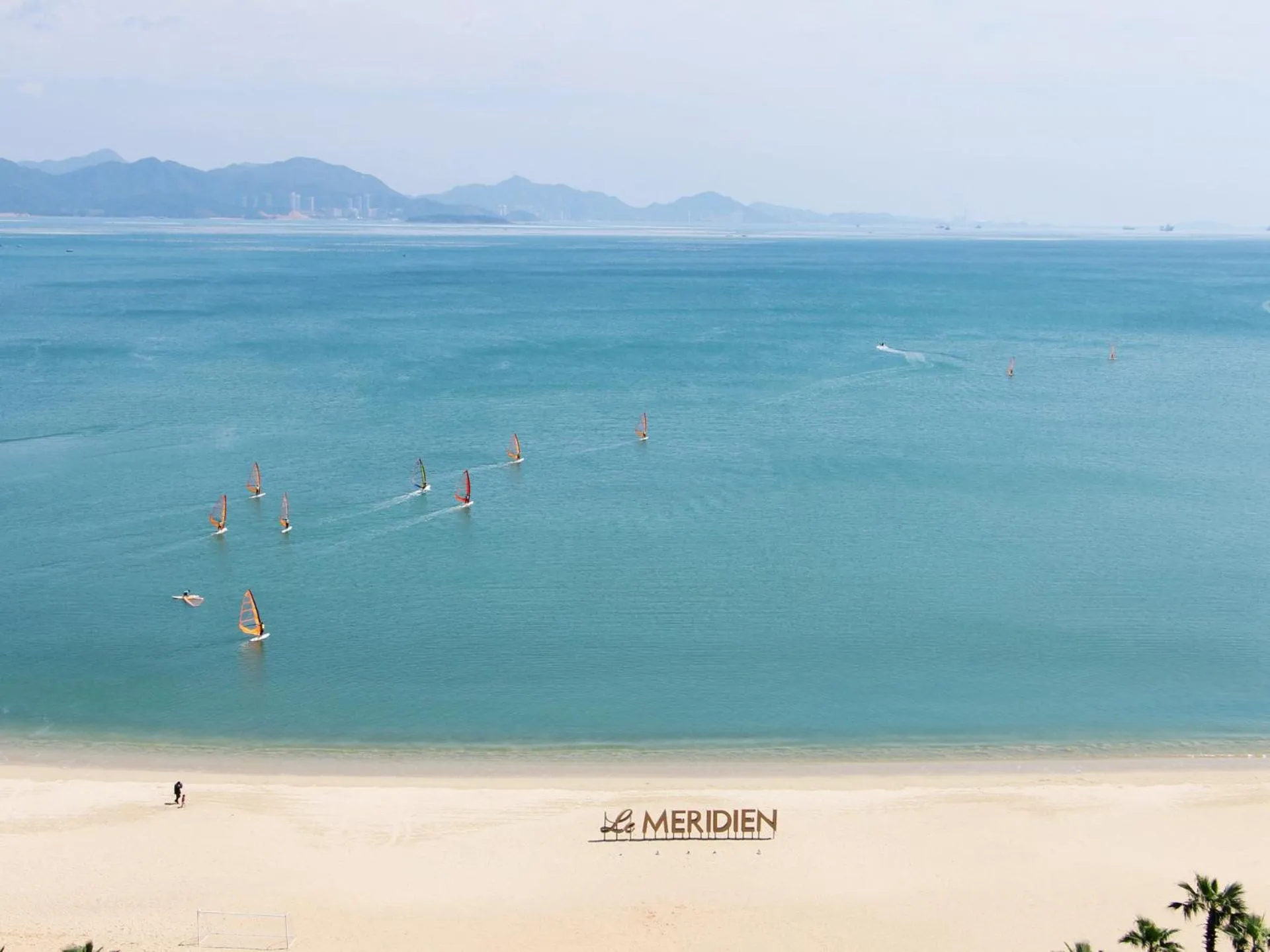 Beach in Le Meridien Xiaojing Bay