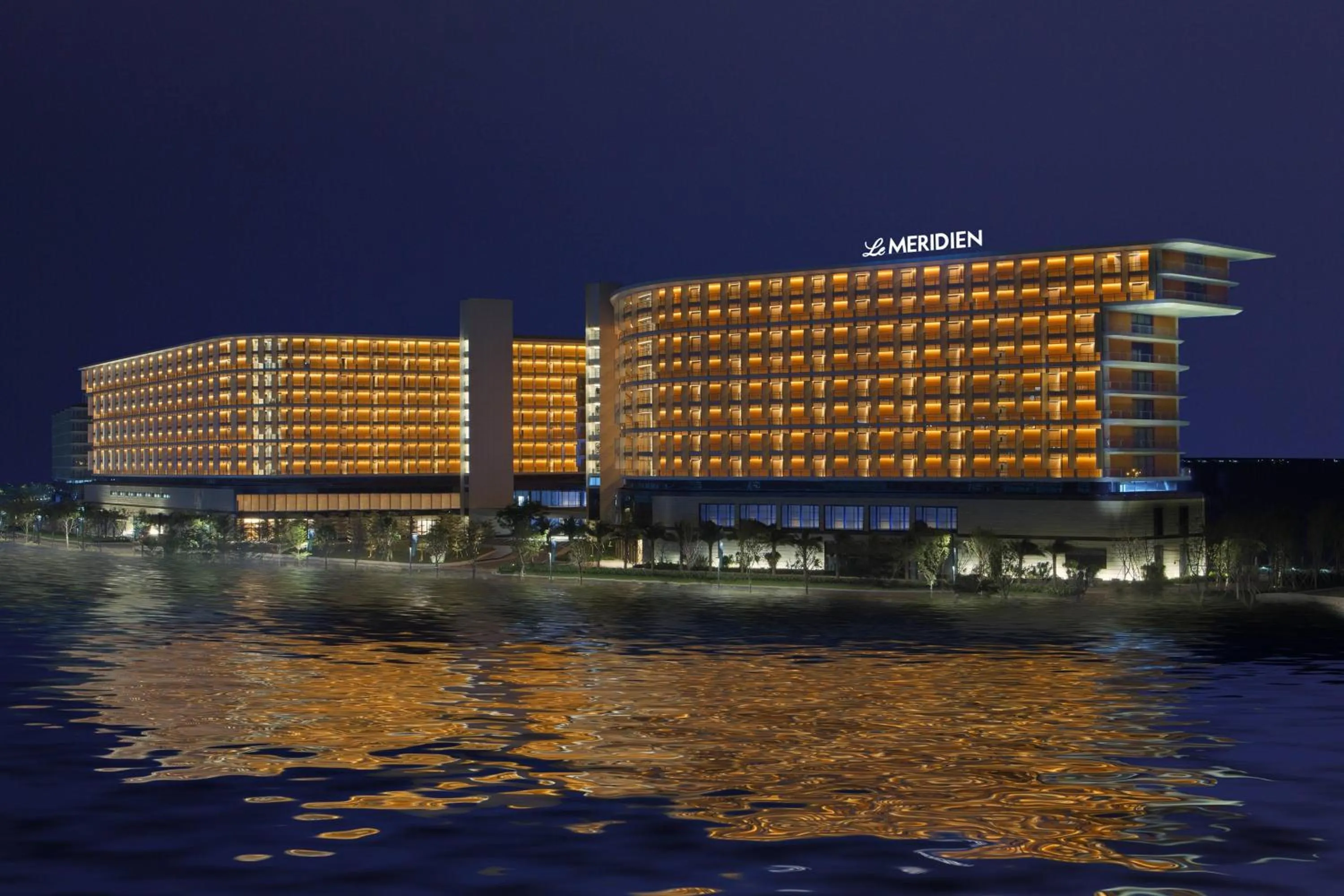 Property building in Le Meridien Xiaojing Bay