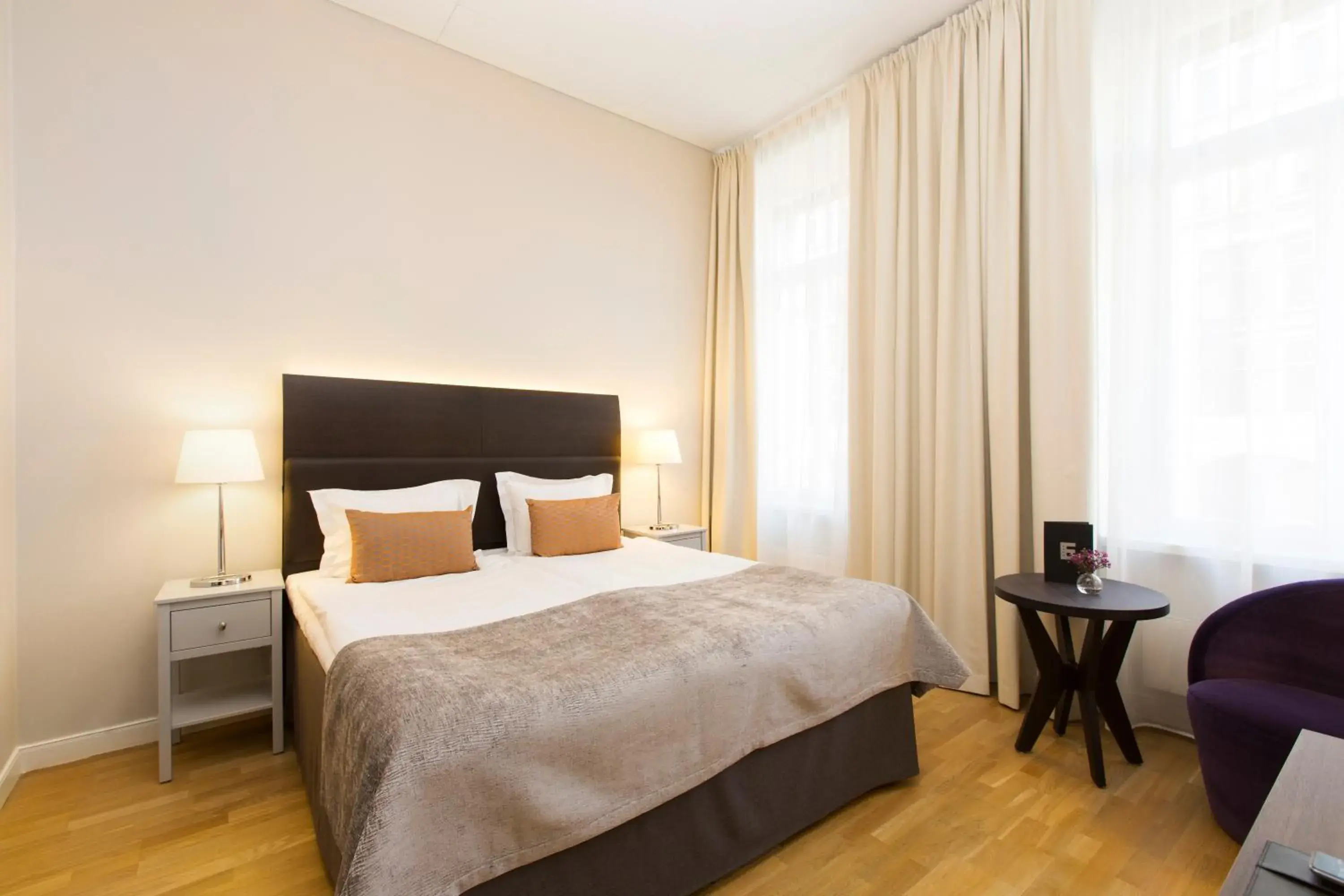 Twin or Double Room in Elite Hotel Adlon Twin or Double Room in Elite Hotel Adlon