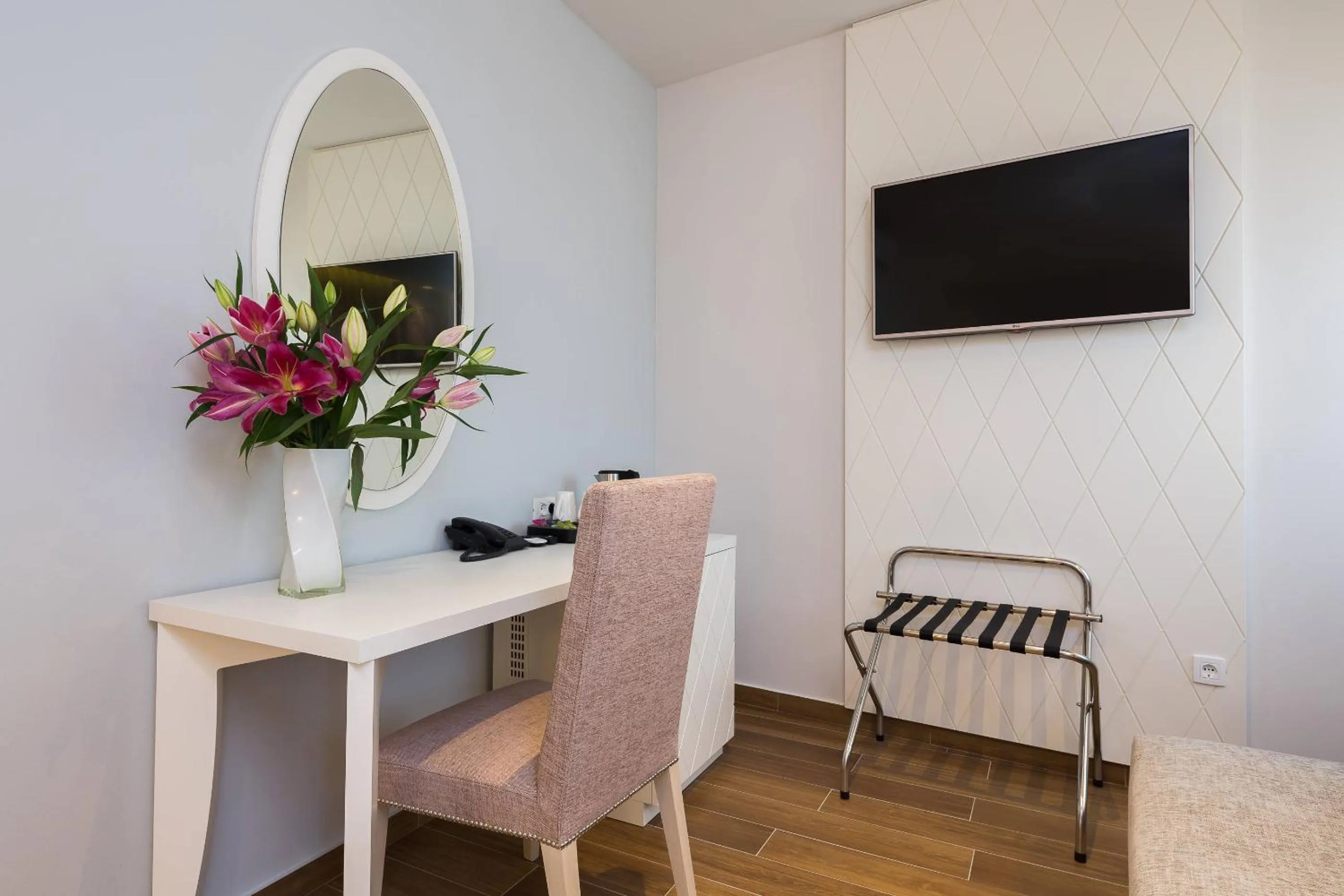 Decorative detail in Balatura The Fine Bed&Breakfast Split