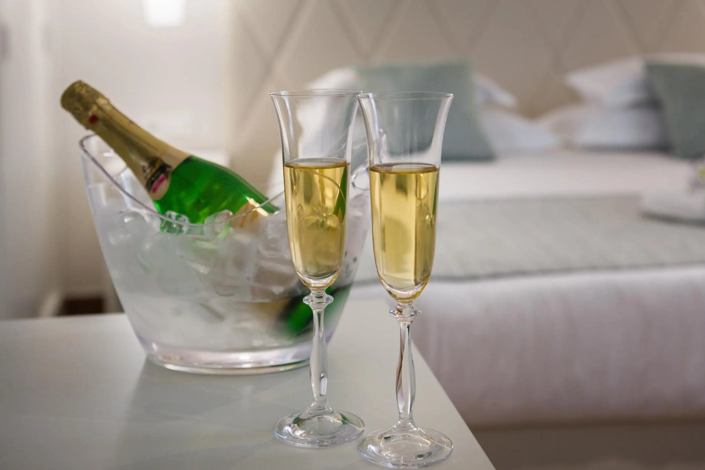 Alcoholic drinks, Bed in Balatura The Fine Bed&Breakfast Split