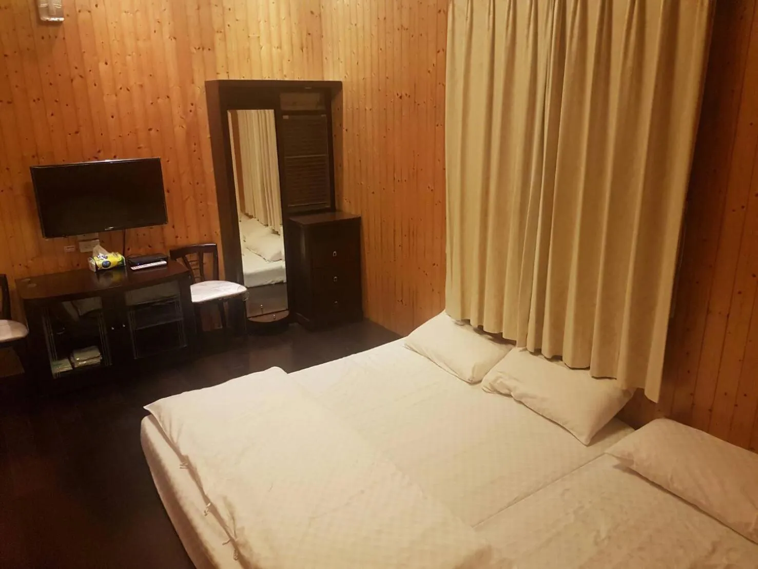 Bed in Ming Yang B&B