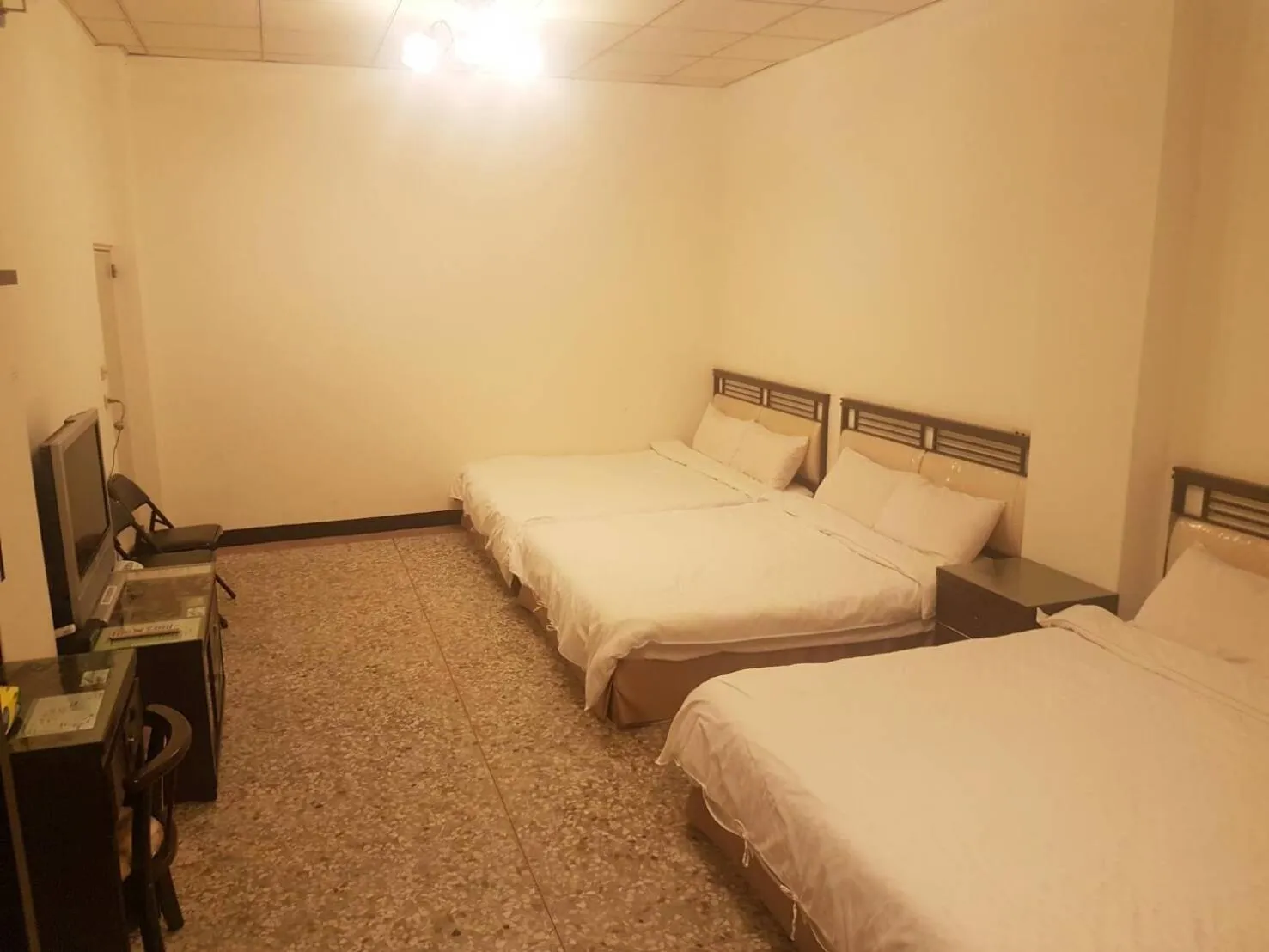 Bed in Ming Yang B&B