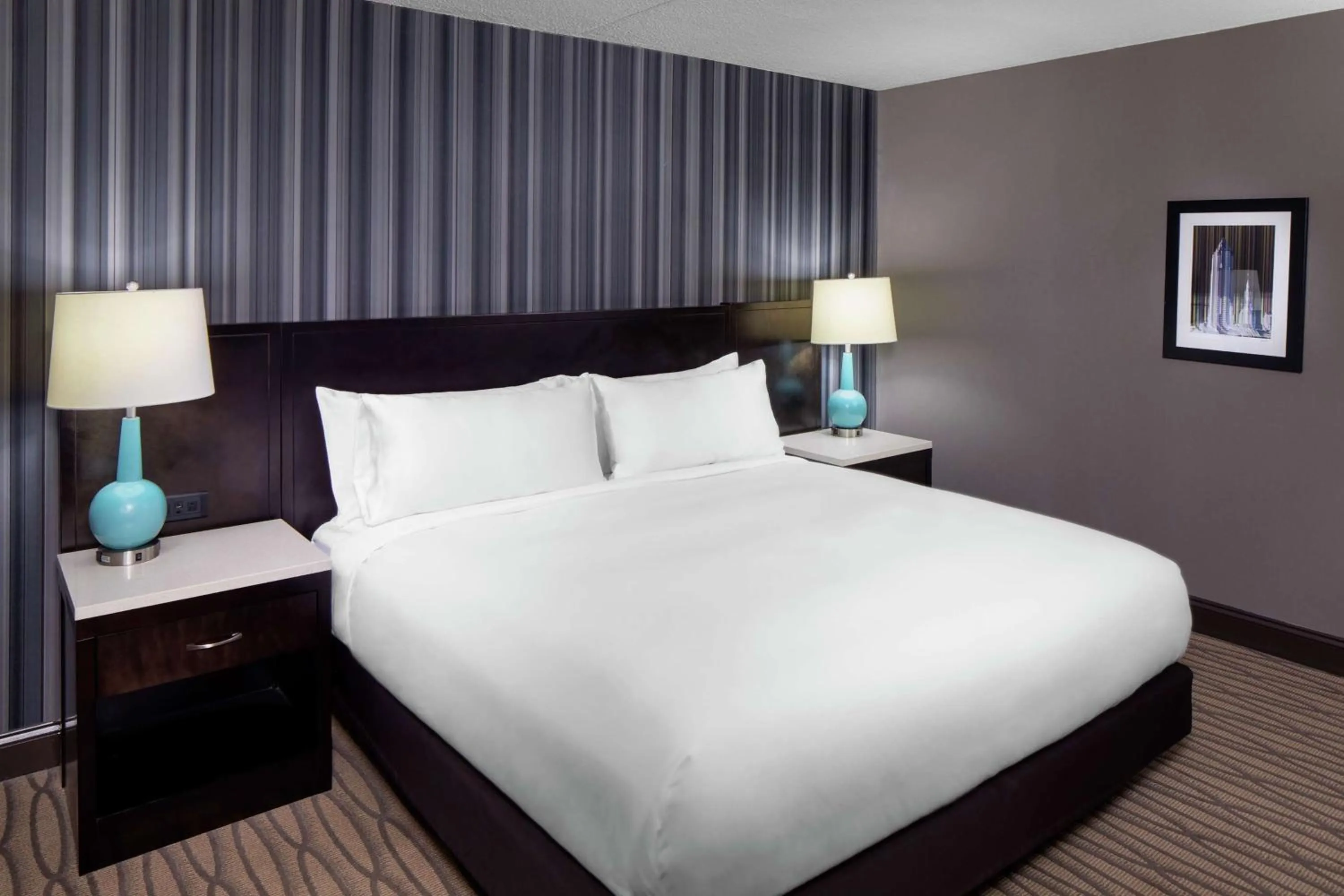 Photo of the whole room, Bed in Wyndham Garden Westlake