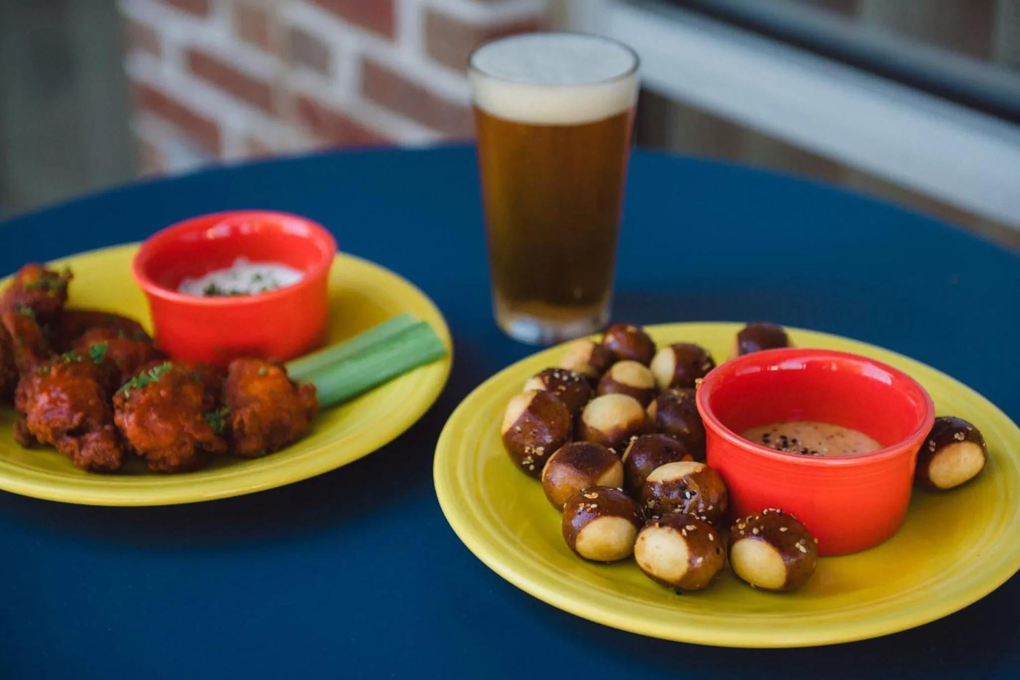 Restaurant/places to eat in Hotel Indigo Columbus Architectural Center by IHG