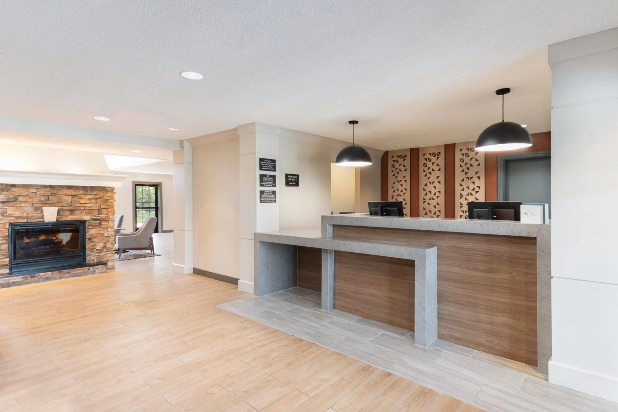 Property building in Candlewood Suites Eagan - Mall of America Area by IHG