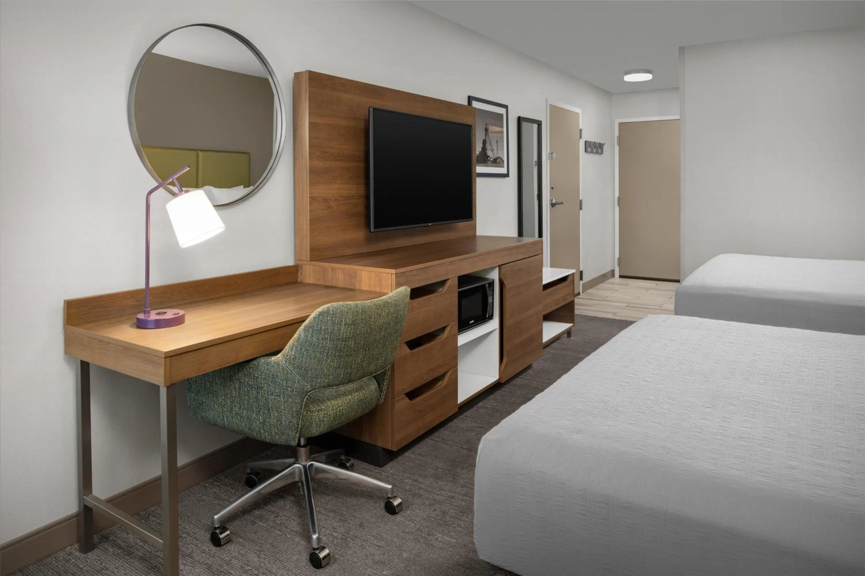 Bedroom, Bed in Hampton Inn Butte