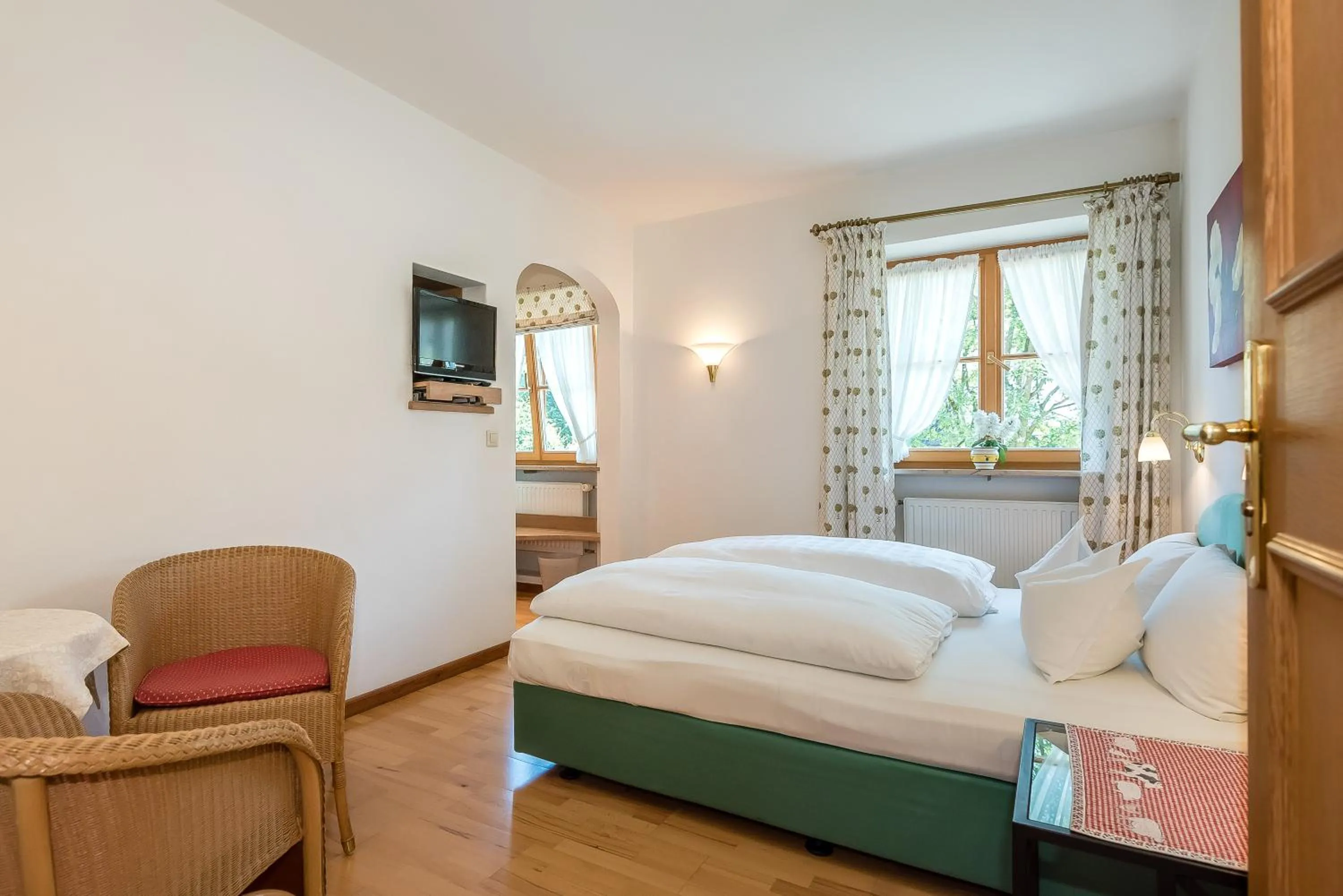 Photo of the whole room, Bed in Hotel Garni Gästehaus Brand