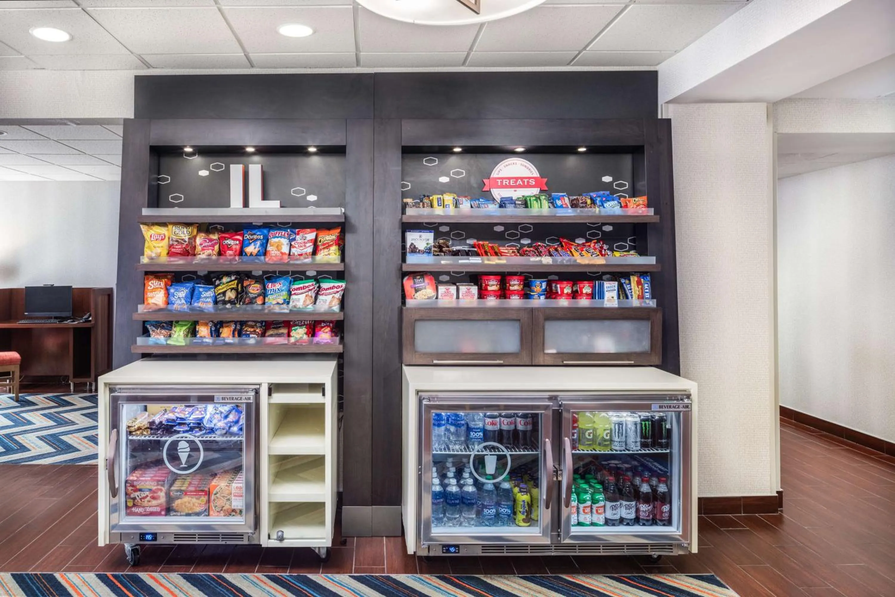 Restaurant/places to eat in Hampton Inn Joliet-Plainfield I-55