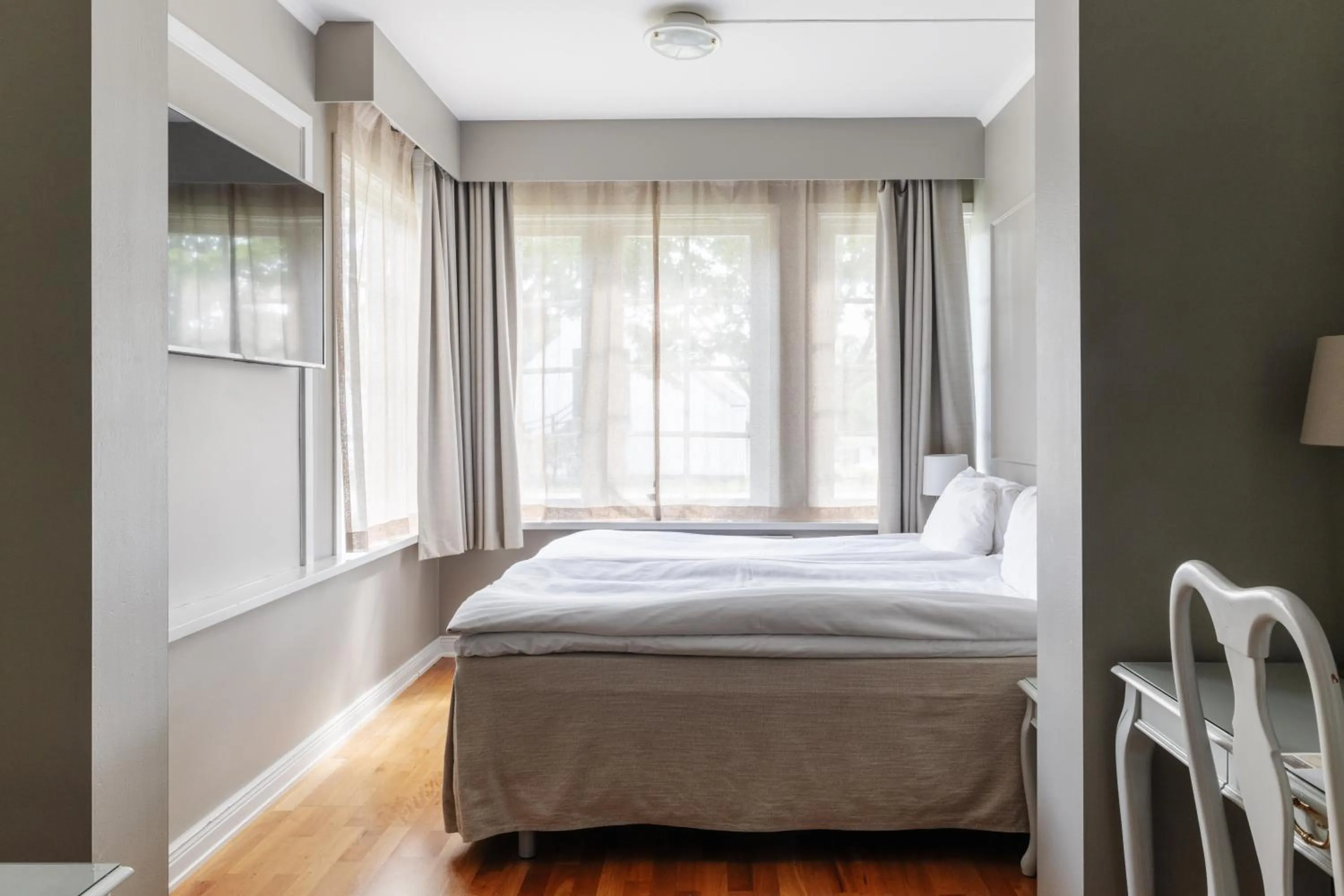 Bedroom, Bed in Gimo Herrgård