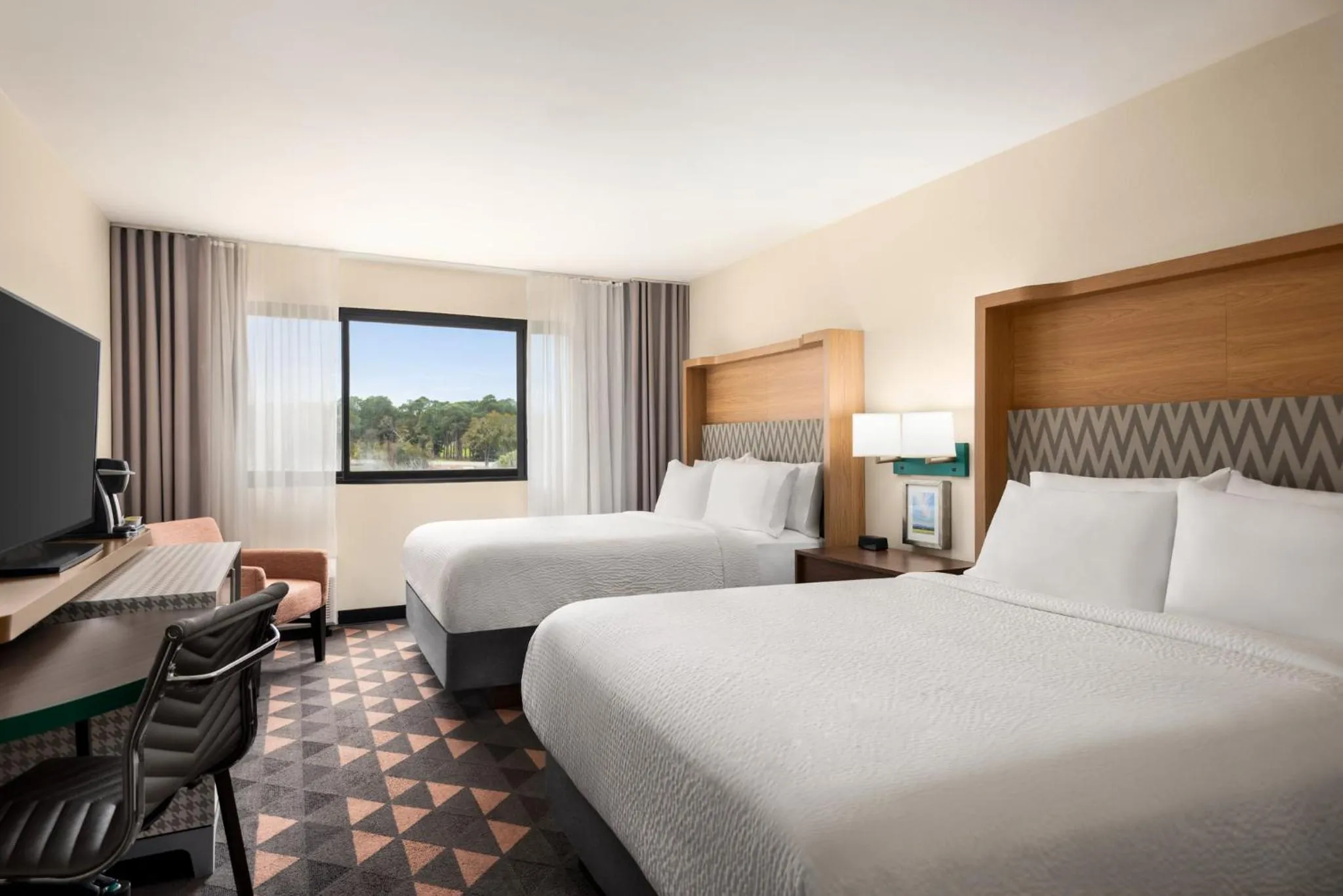 Photo of the whole room, Bed in Holiday Inn Mobile West I-10 by IHG