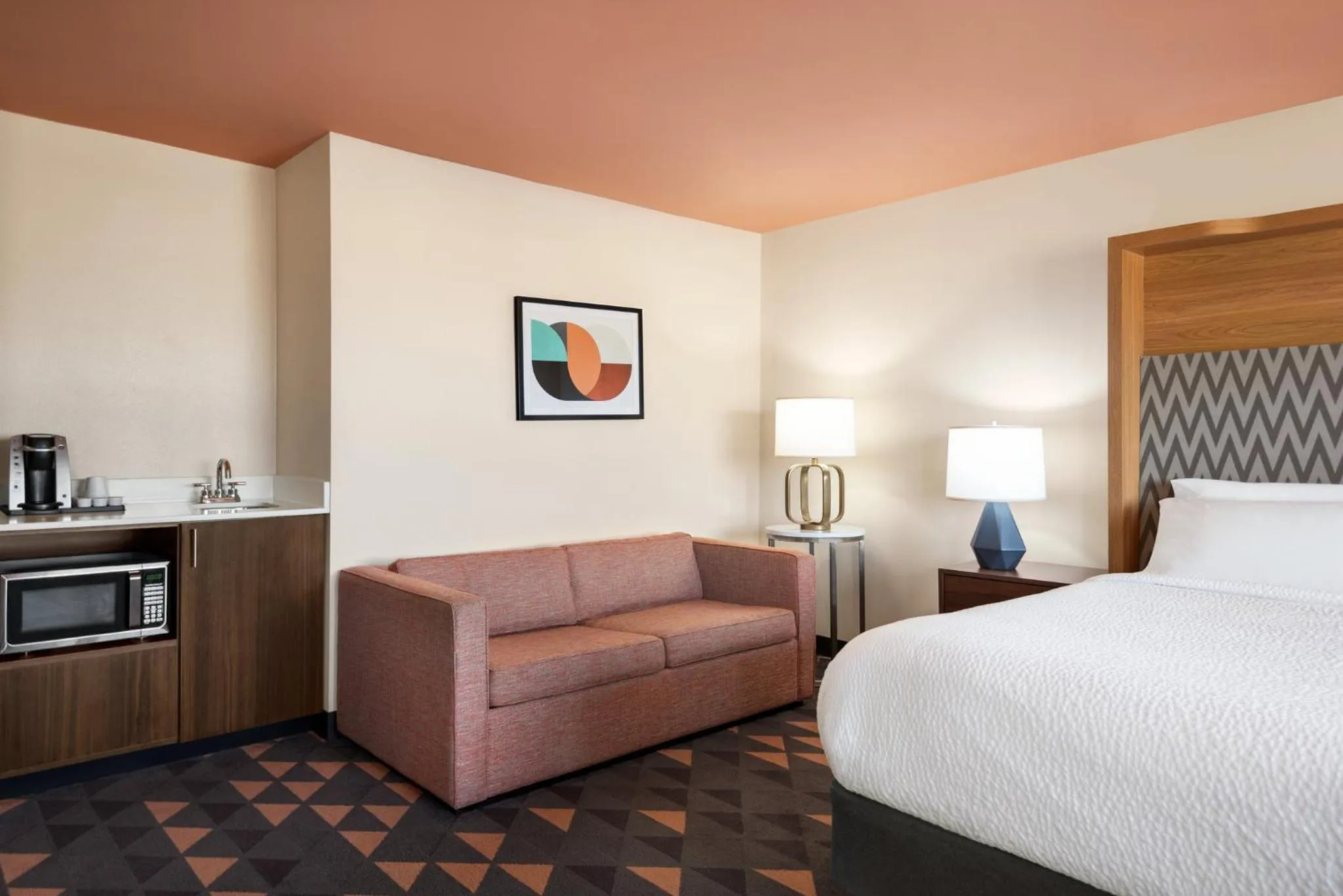 Photo of the whole room, Bed in Holiday Inn Mobile West I-10 by IHG
