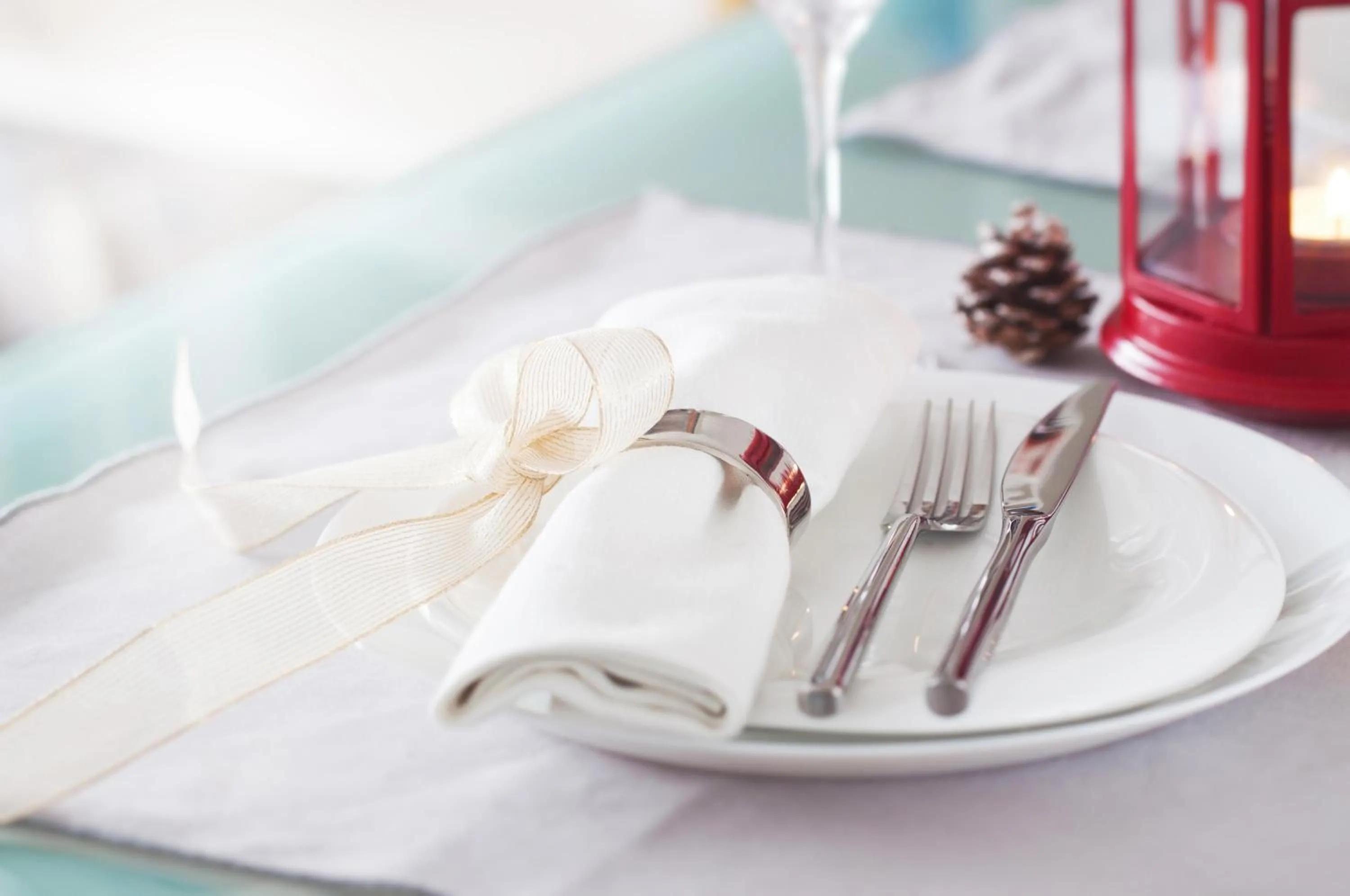Food and drinks in Cartier Biznotel