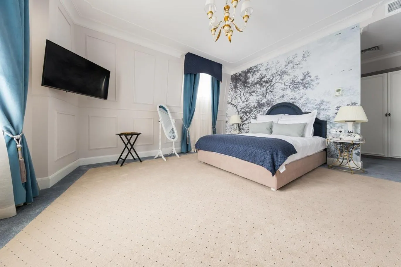 Bed in Hotel Splendid 1900