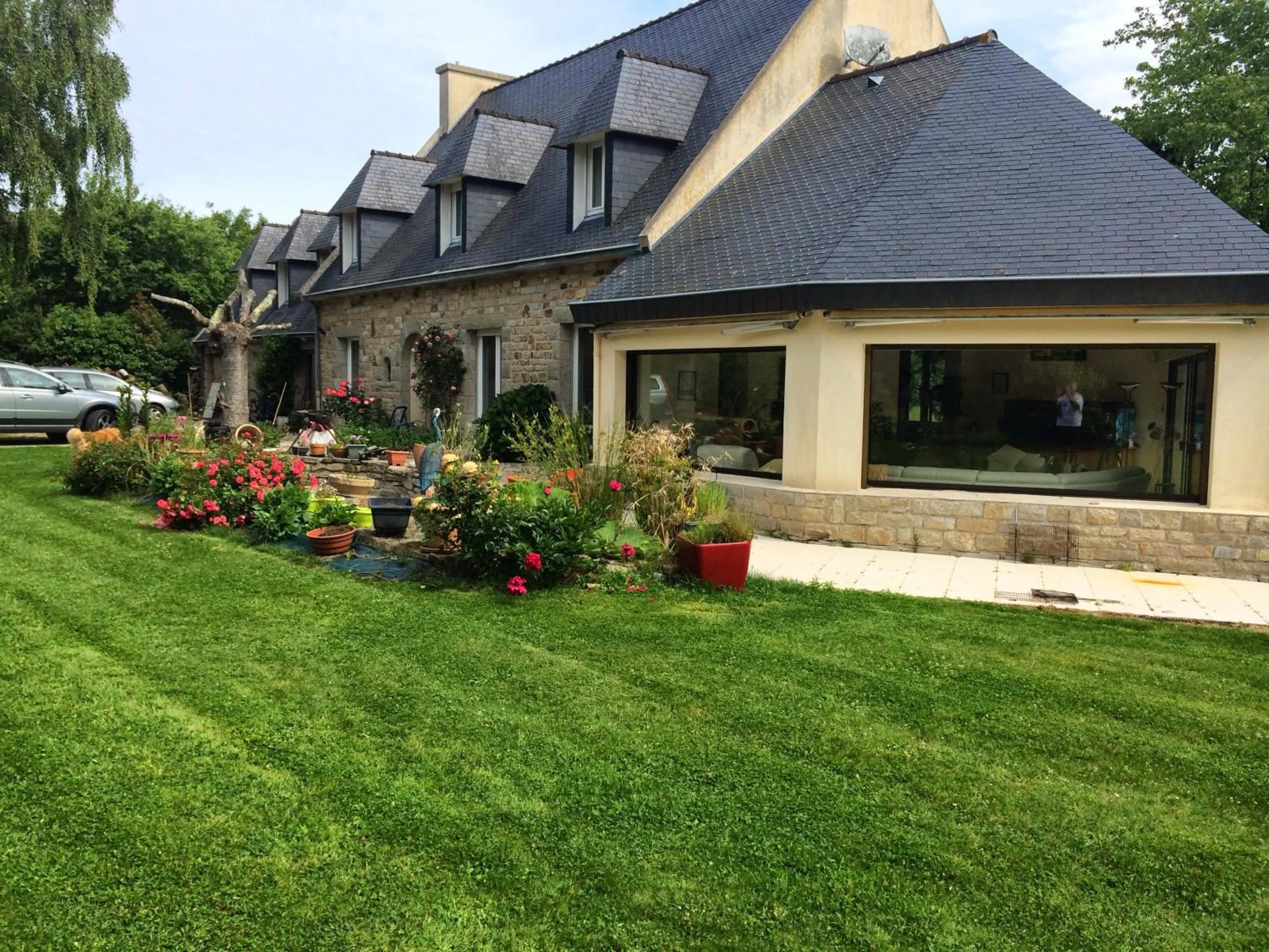 Property building in La maison de l'Odet