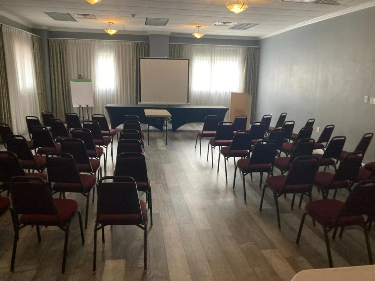 Meeting/conference room in Wyndham Garden Lake Guntersville