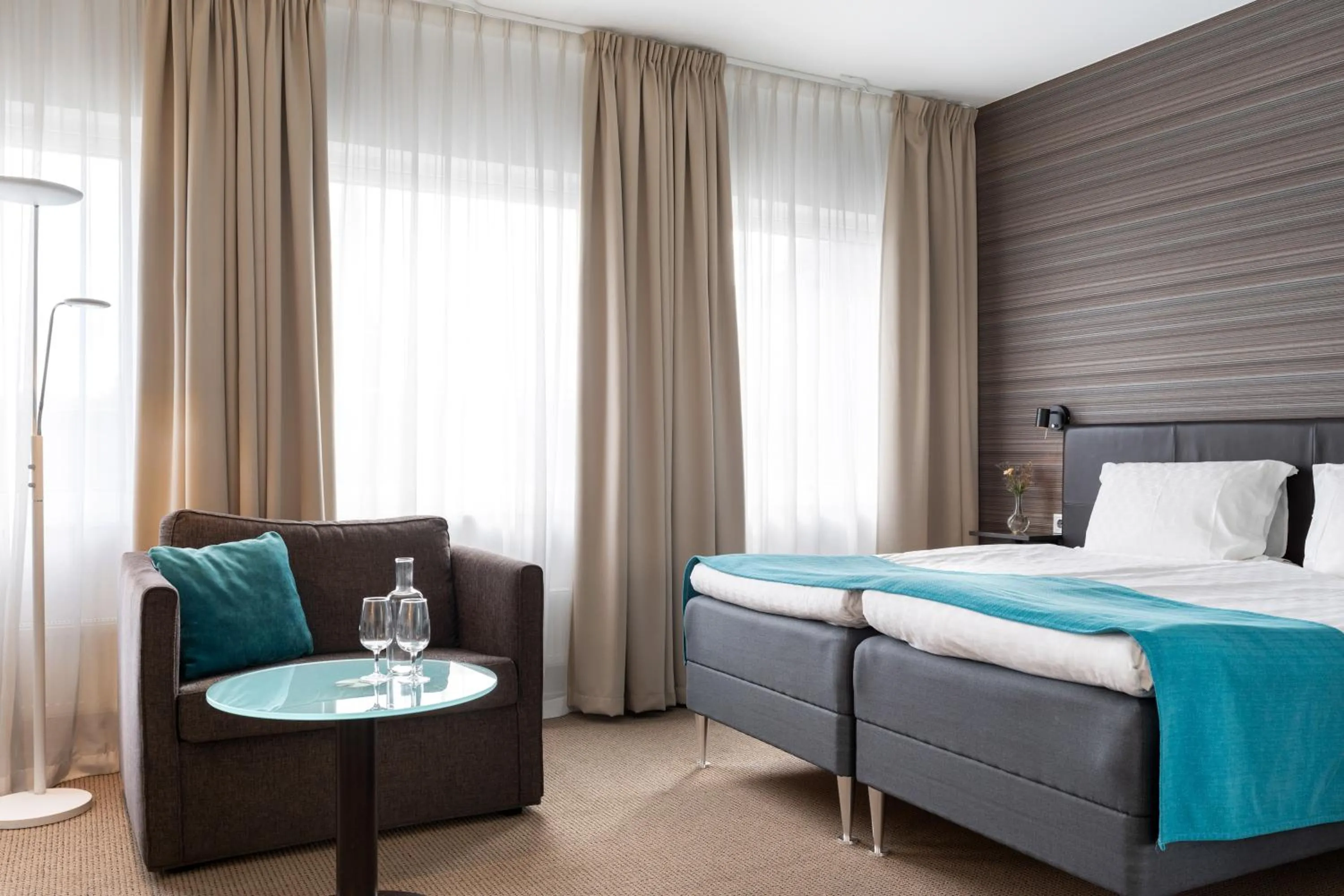 Photo of the whole room, Bed in Elite Stadshotellet Växjö