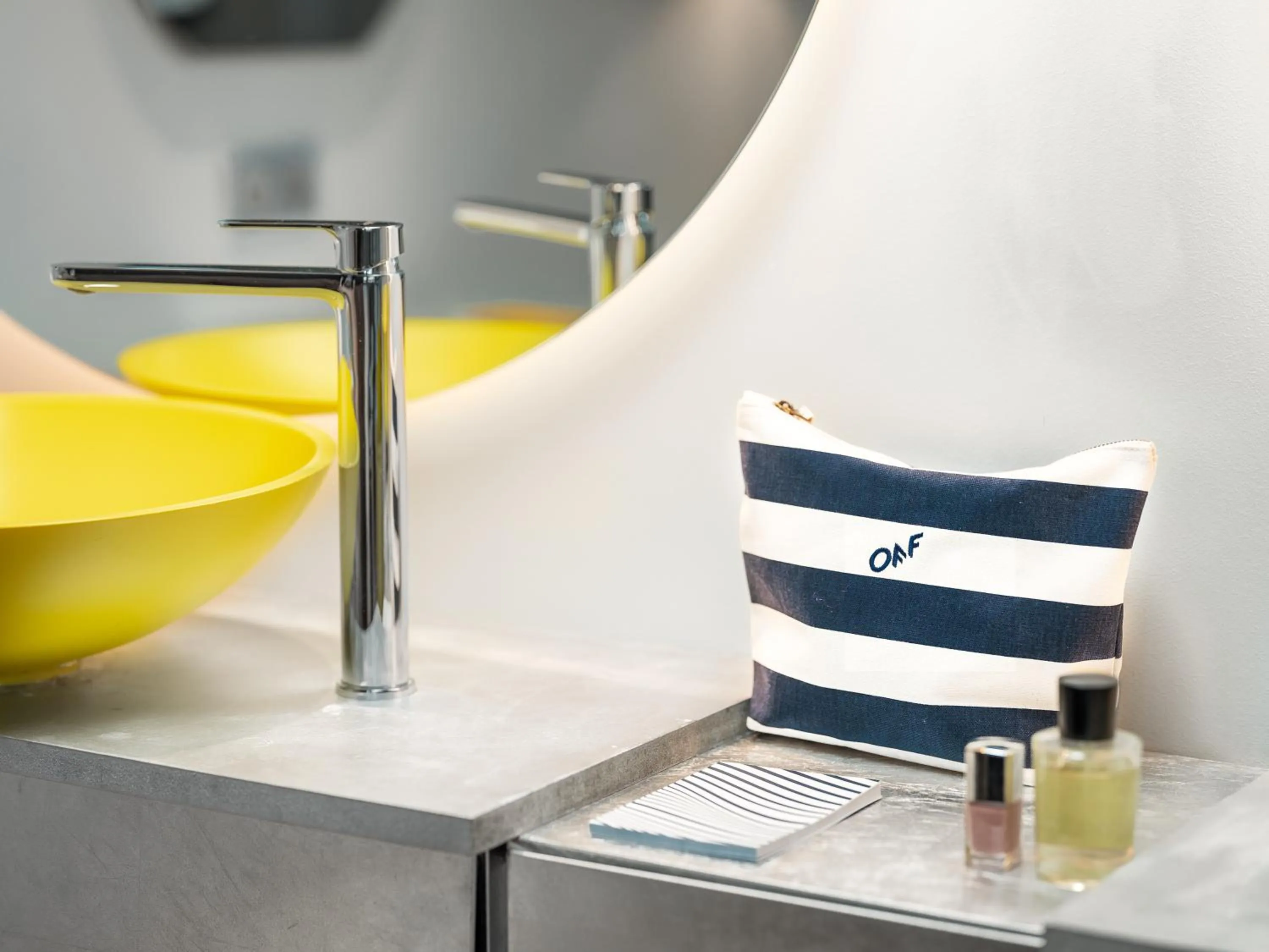 Bathroom in Hotel OFF Paris Seine