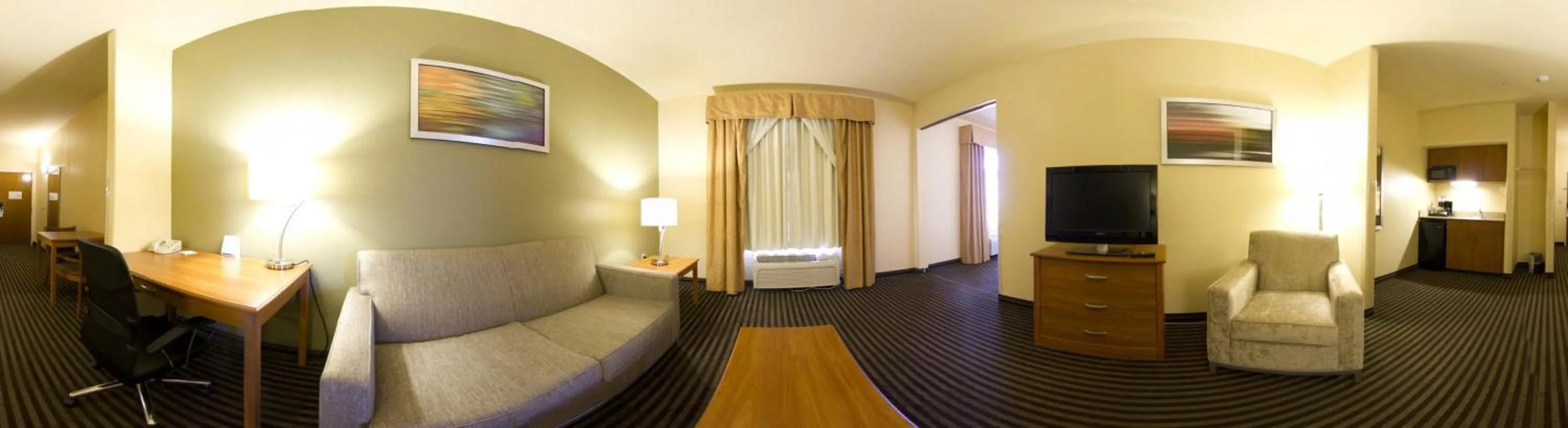 Photo of the whole room in Holiday Inn Express Hotel and Suites Bastrop by IHG