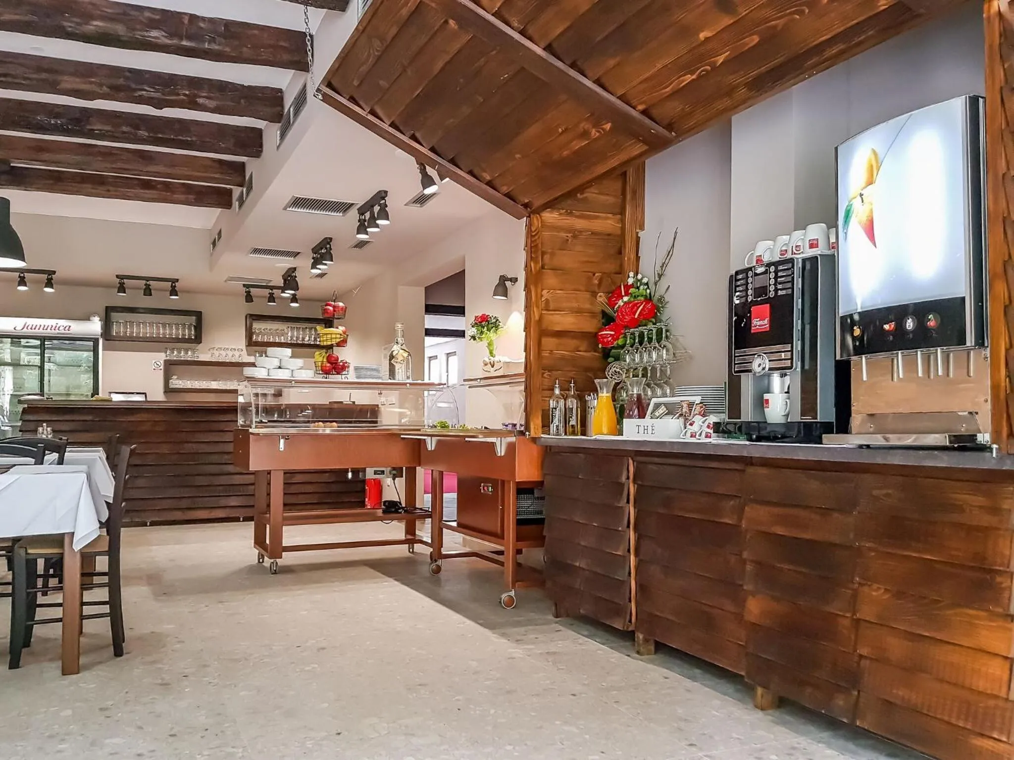 Restaurant/places to eat in B&B Villa Angy