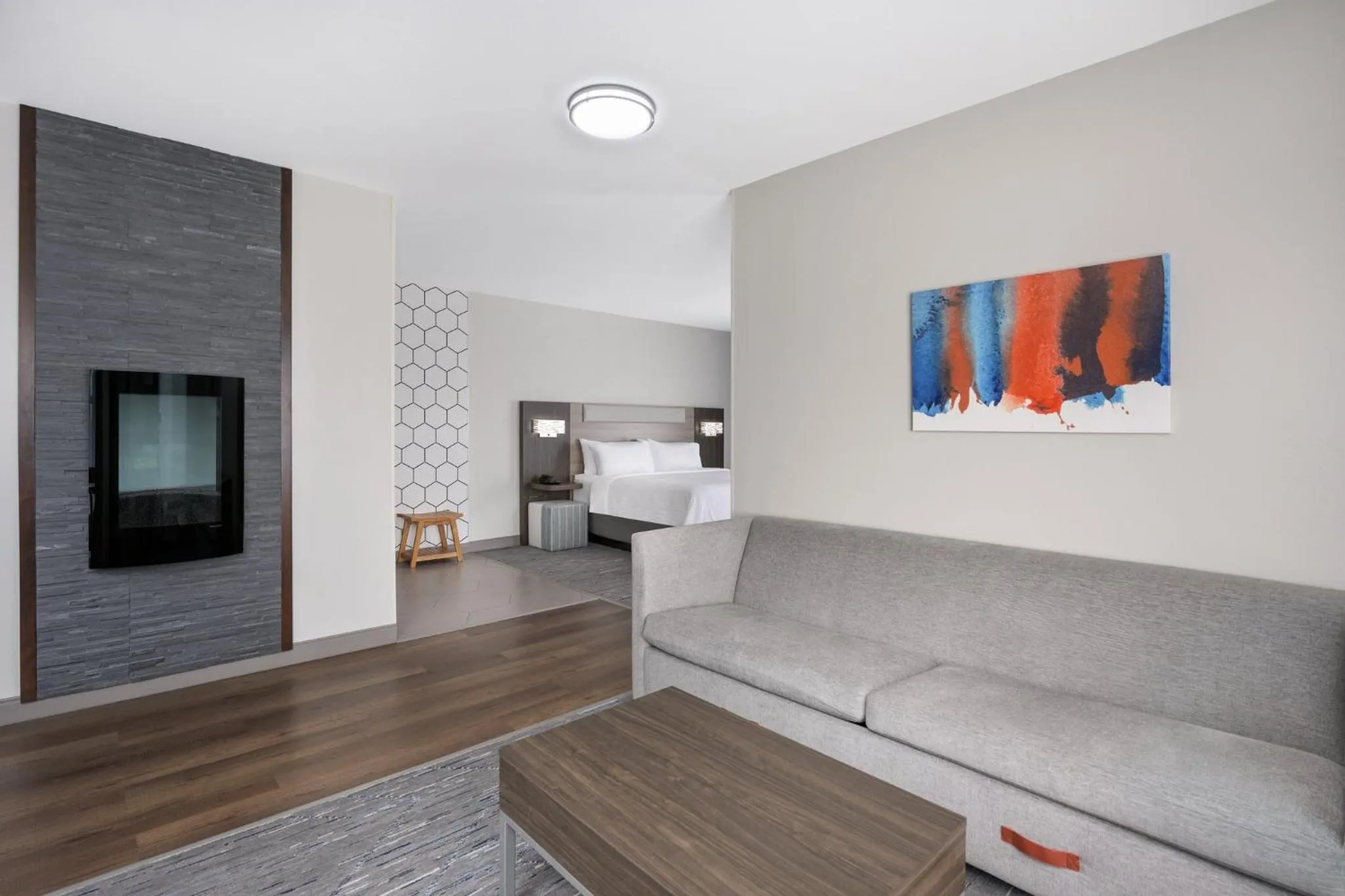 Photo of the whole room in Holiday Inn Express Belgrade-Bozeman Area by IHG