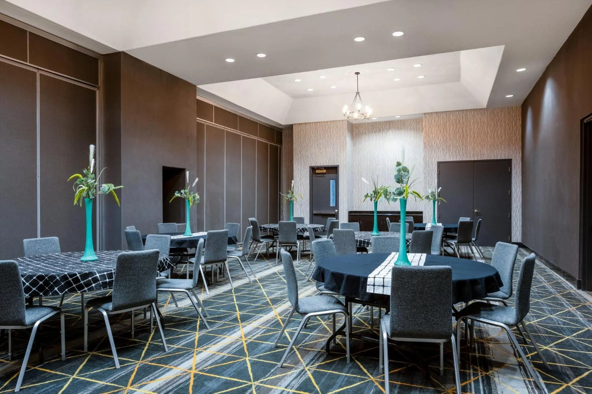 Banquet/Function facilities in Holiday Inn & Suites Albuquerque Airport by IHG