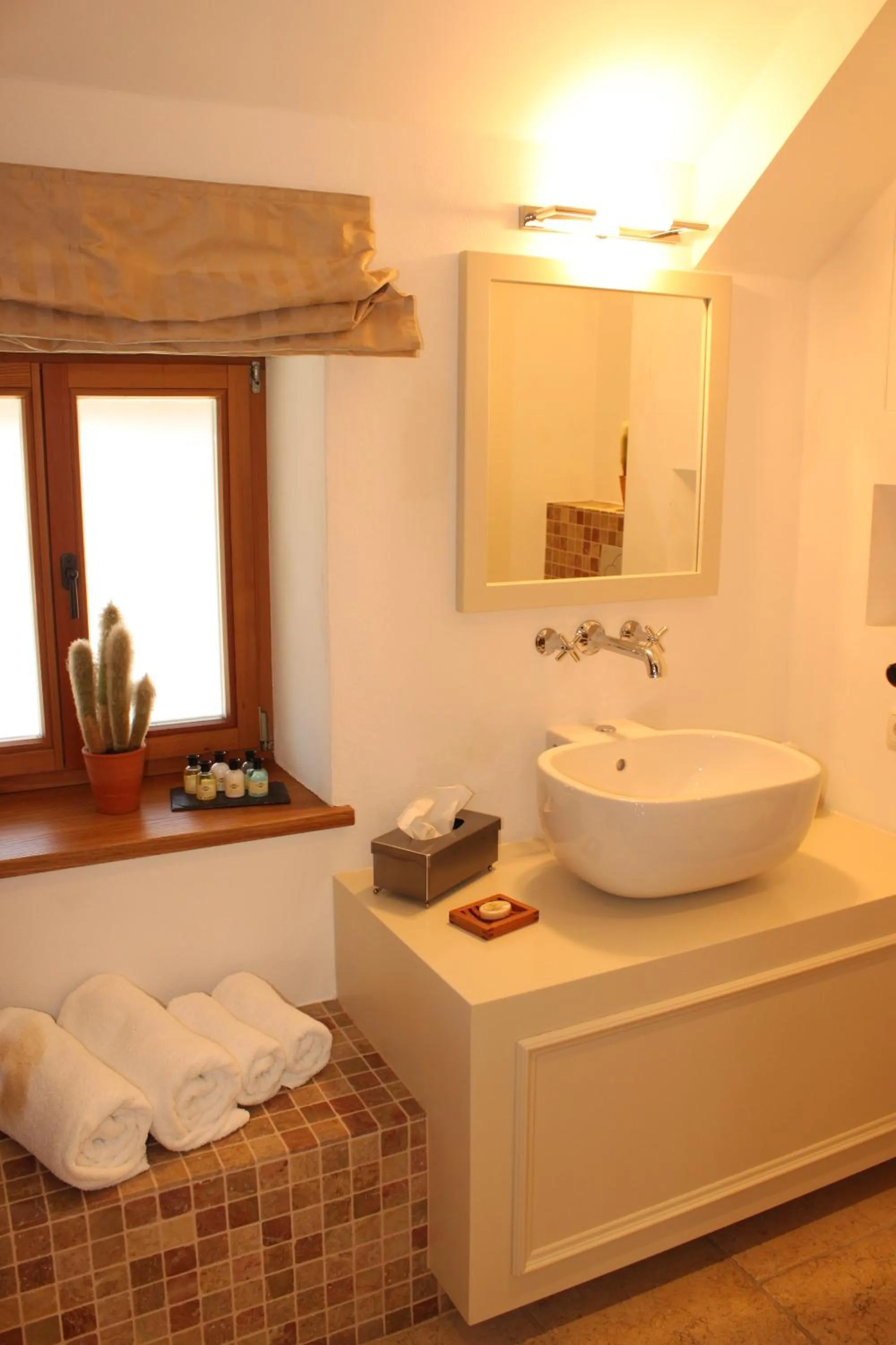 Bathroom in Romantik Hotel Chalet am Kiental