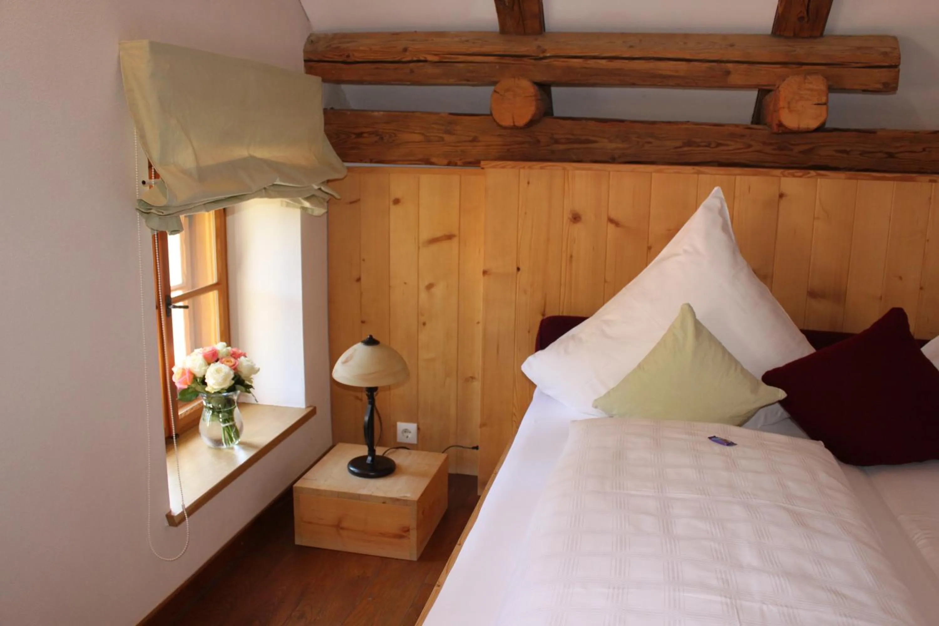 Bedroom, Bed in Romantik Hotel Chalet am Kiental