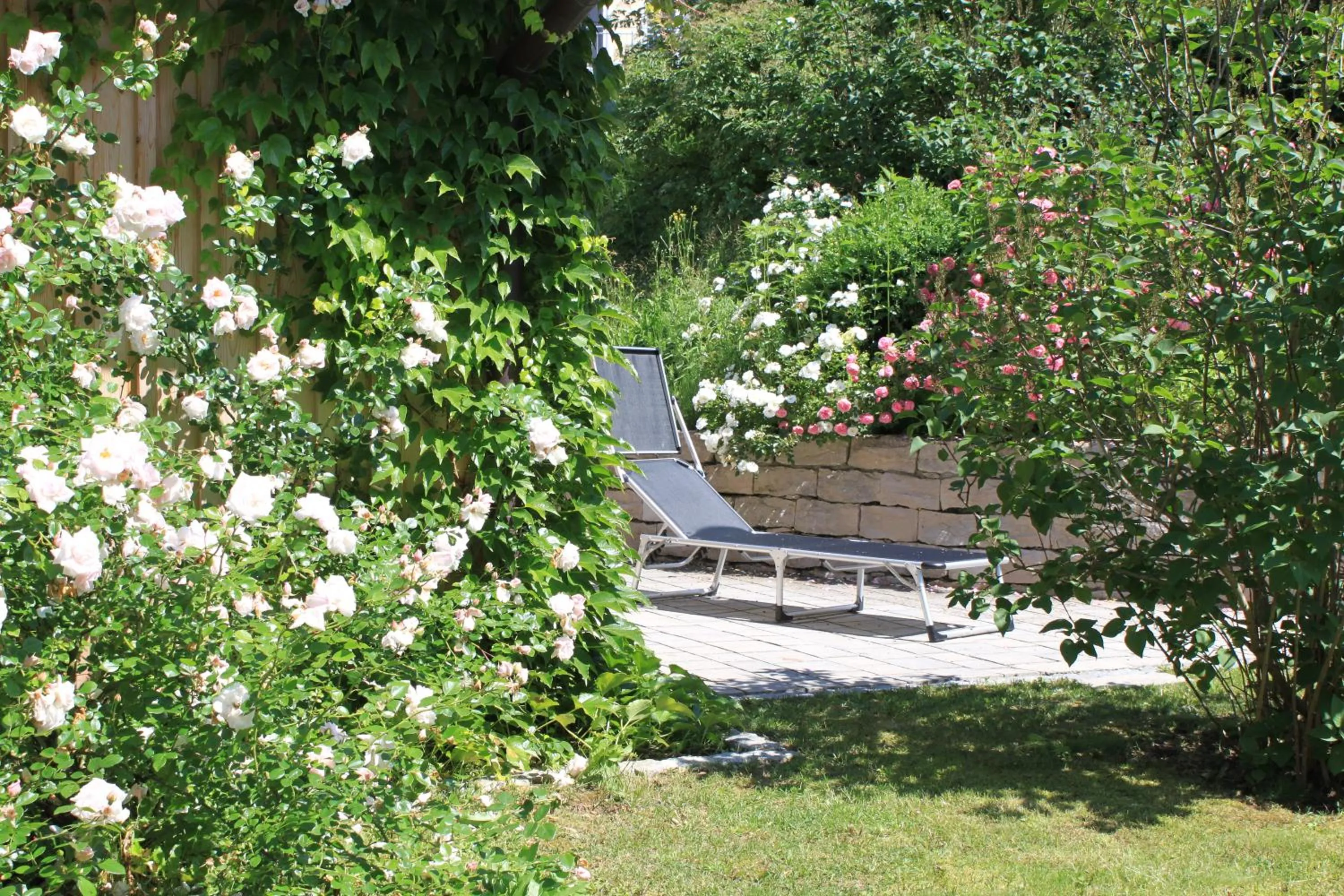 Garden in Romantik Hotel Chalet am Kiental