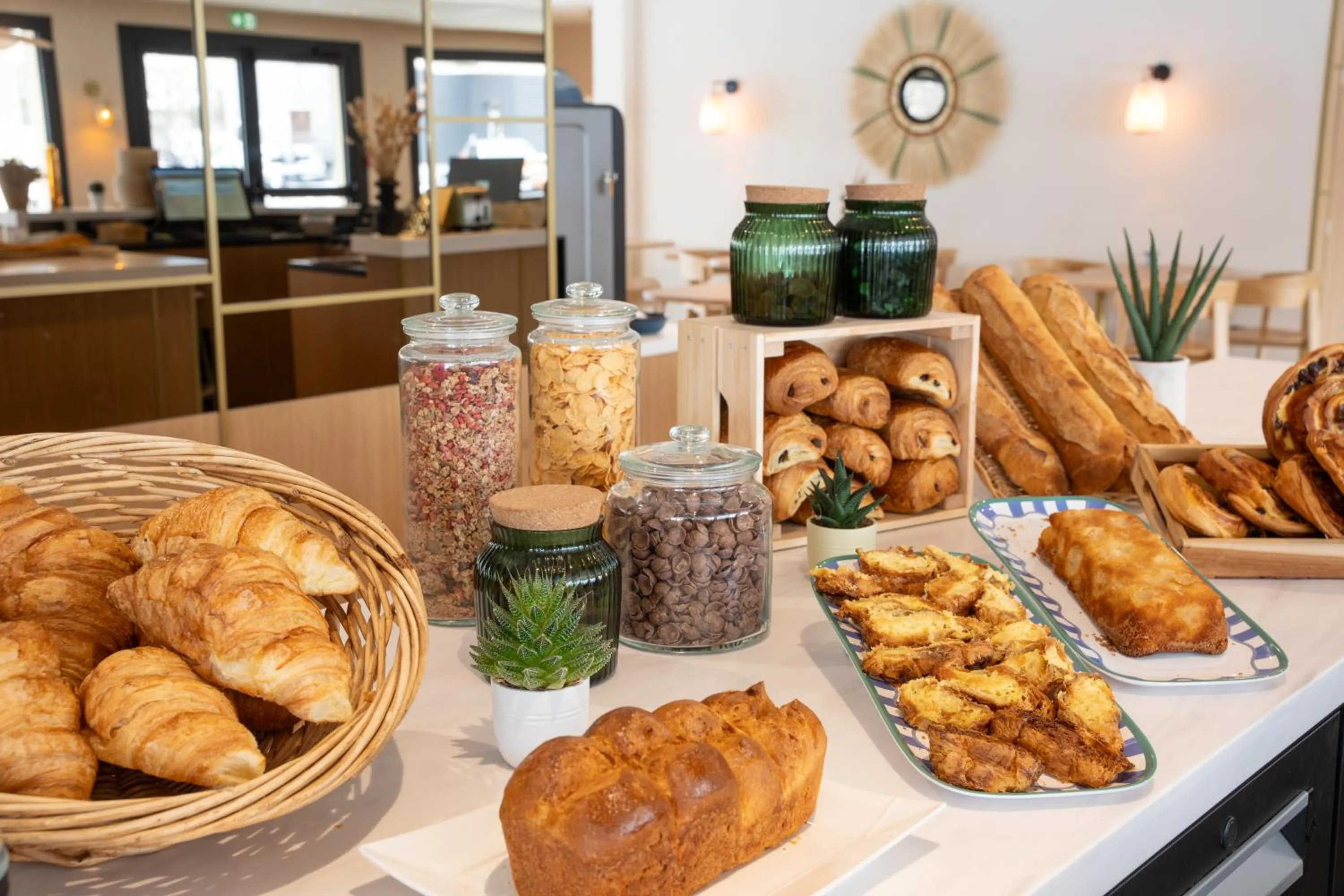 Breakfast in Hotel Bhoma Troyes