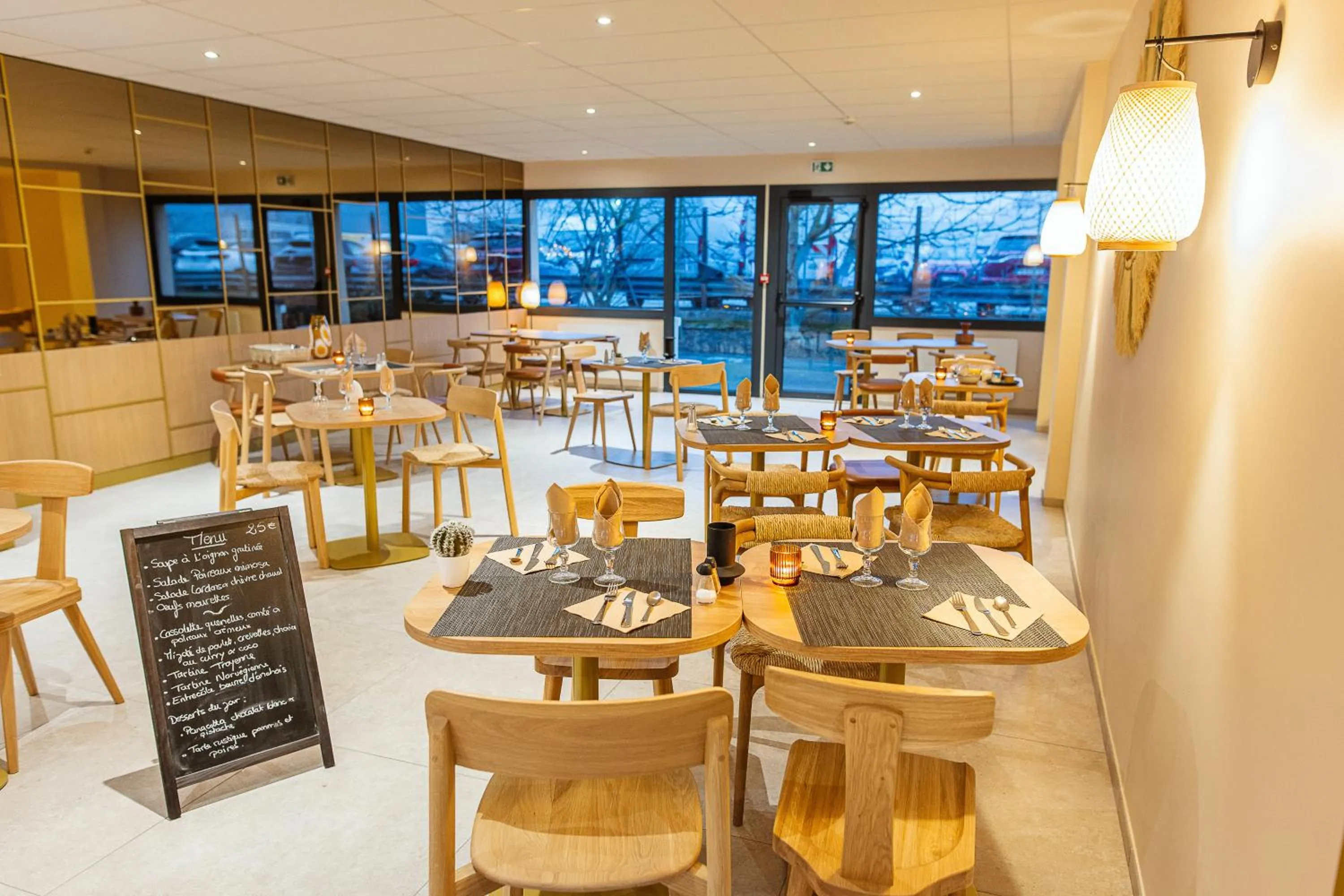 Restaurant/places to eat in Hotel Classe Troyes - La Chapelle Saint Luc
