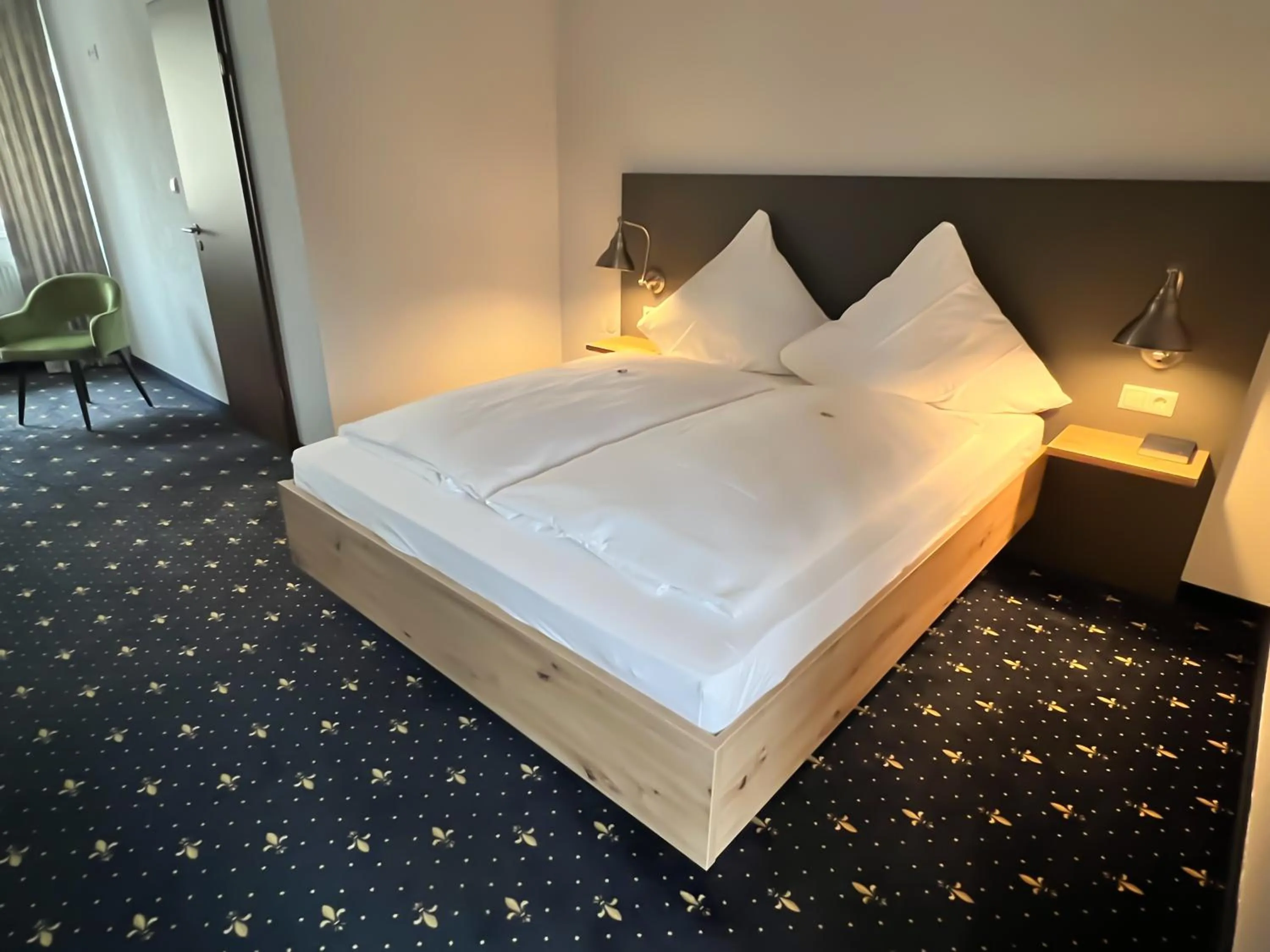 Bed in stadthotel miya