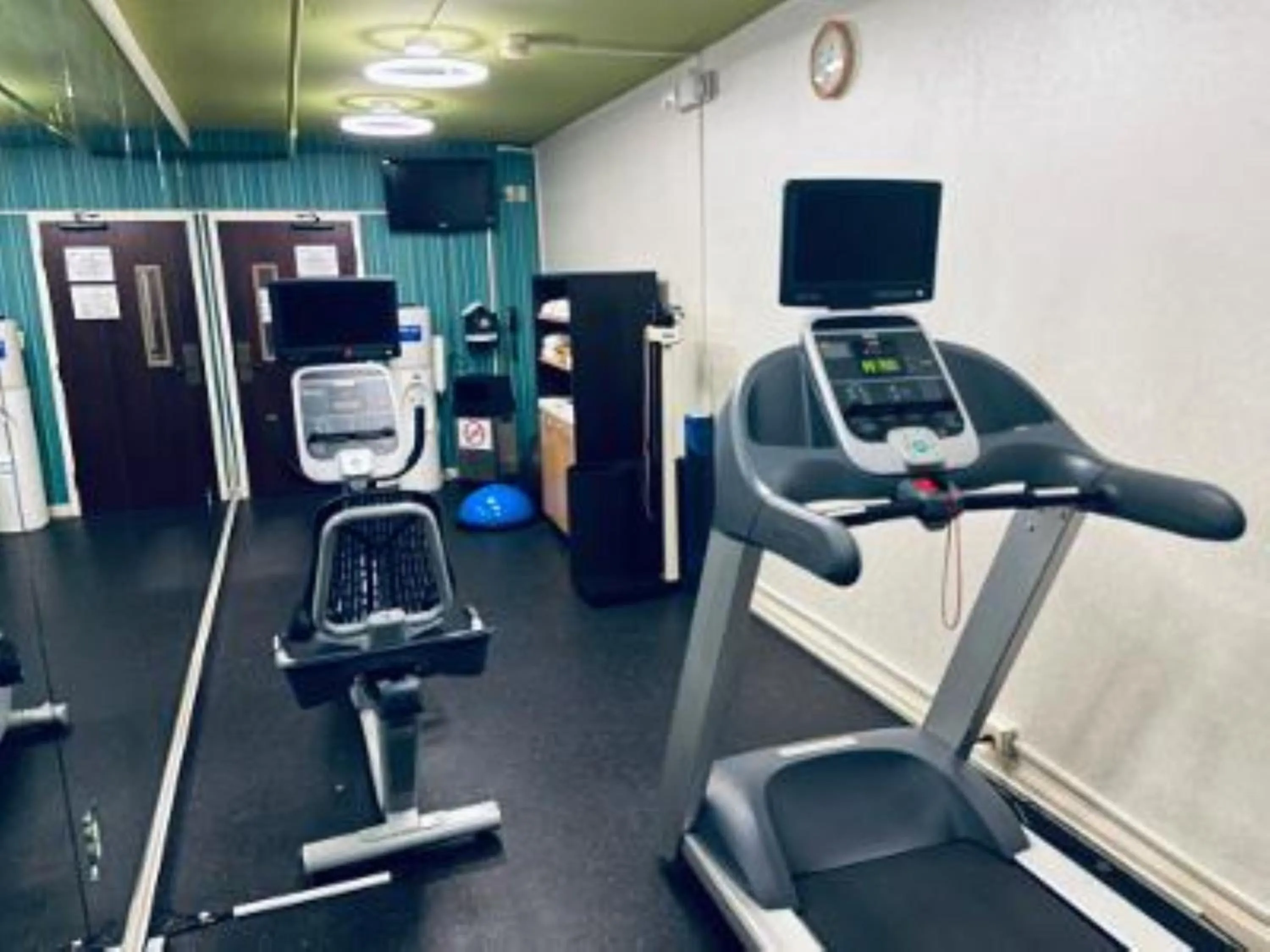 Fitness centre/facilities in Holiday Inn Express Hotel & Suites Fort Payne by IHG