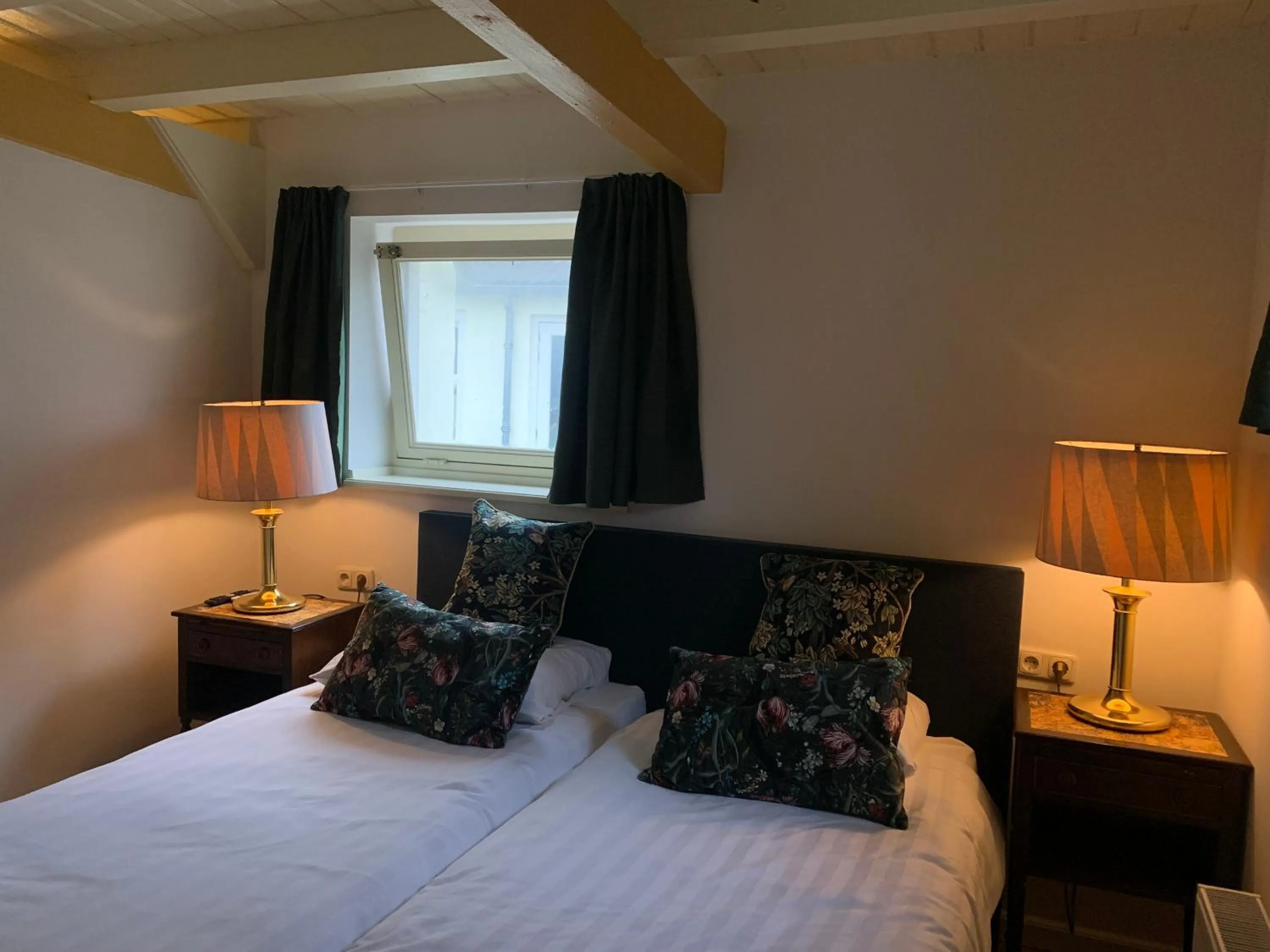 Bed in De Gulden Waagen