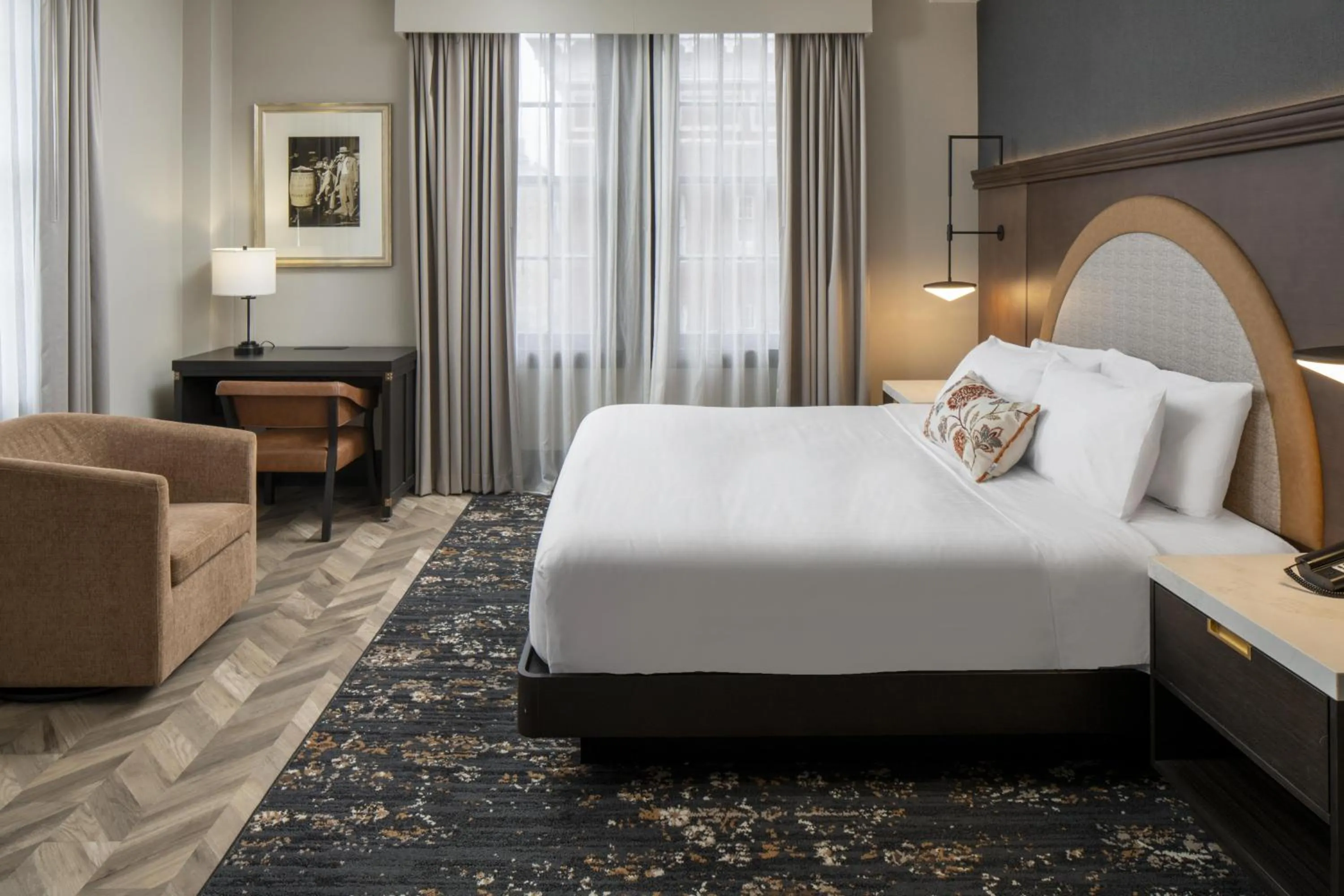 Bed in Hampton Inn & Suites Birmingham-Downtown-Tutwiler