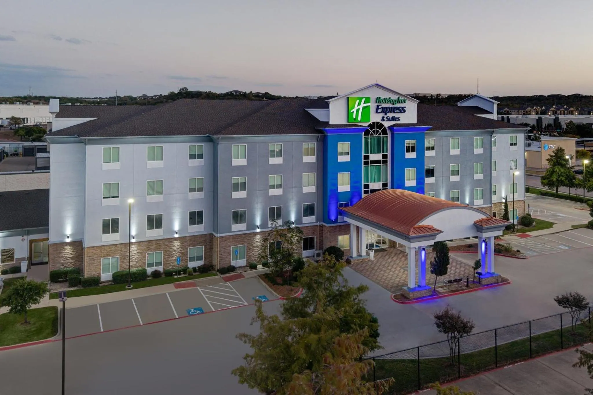 Property building in Holiday Inn Express Hotel & Suites Dallas West by IHG