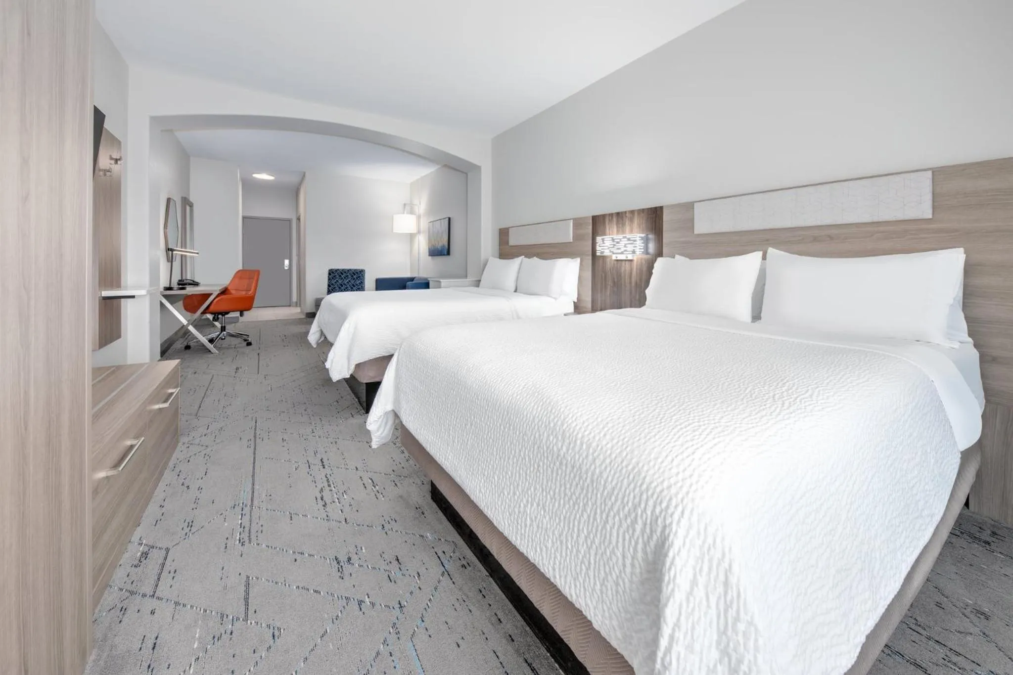 Photo of the whole room, Bed in Holiday Inn Express Hotel & Suites Dallas West by IHG