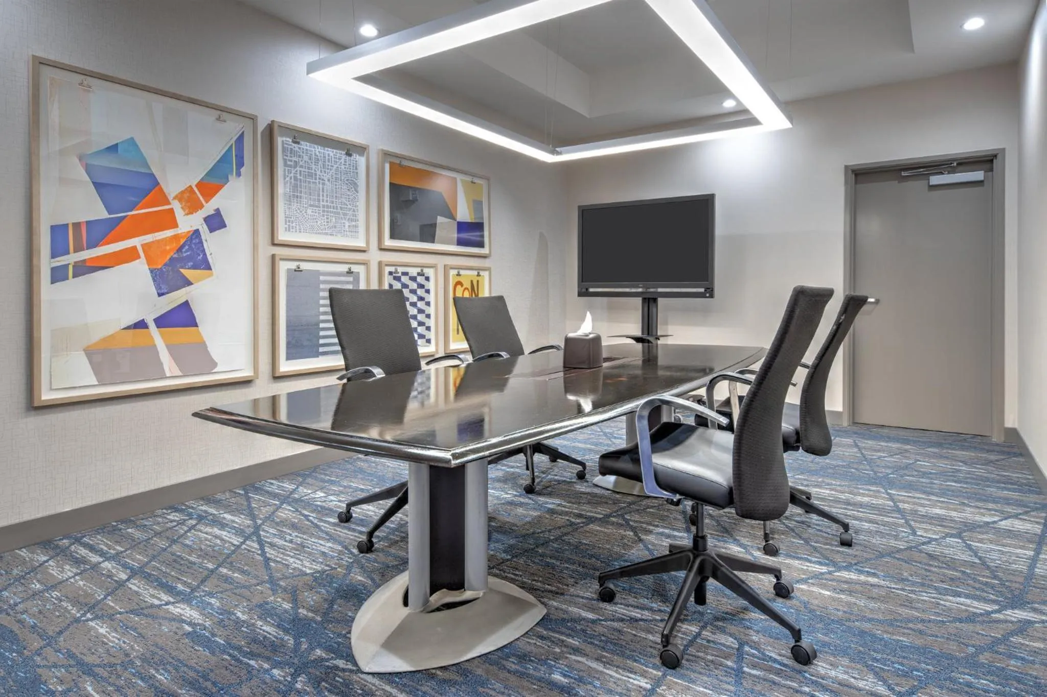 Meeting/conference room in Holiday Inn Express Hotel & Suites Dallas West by IHG