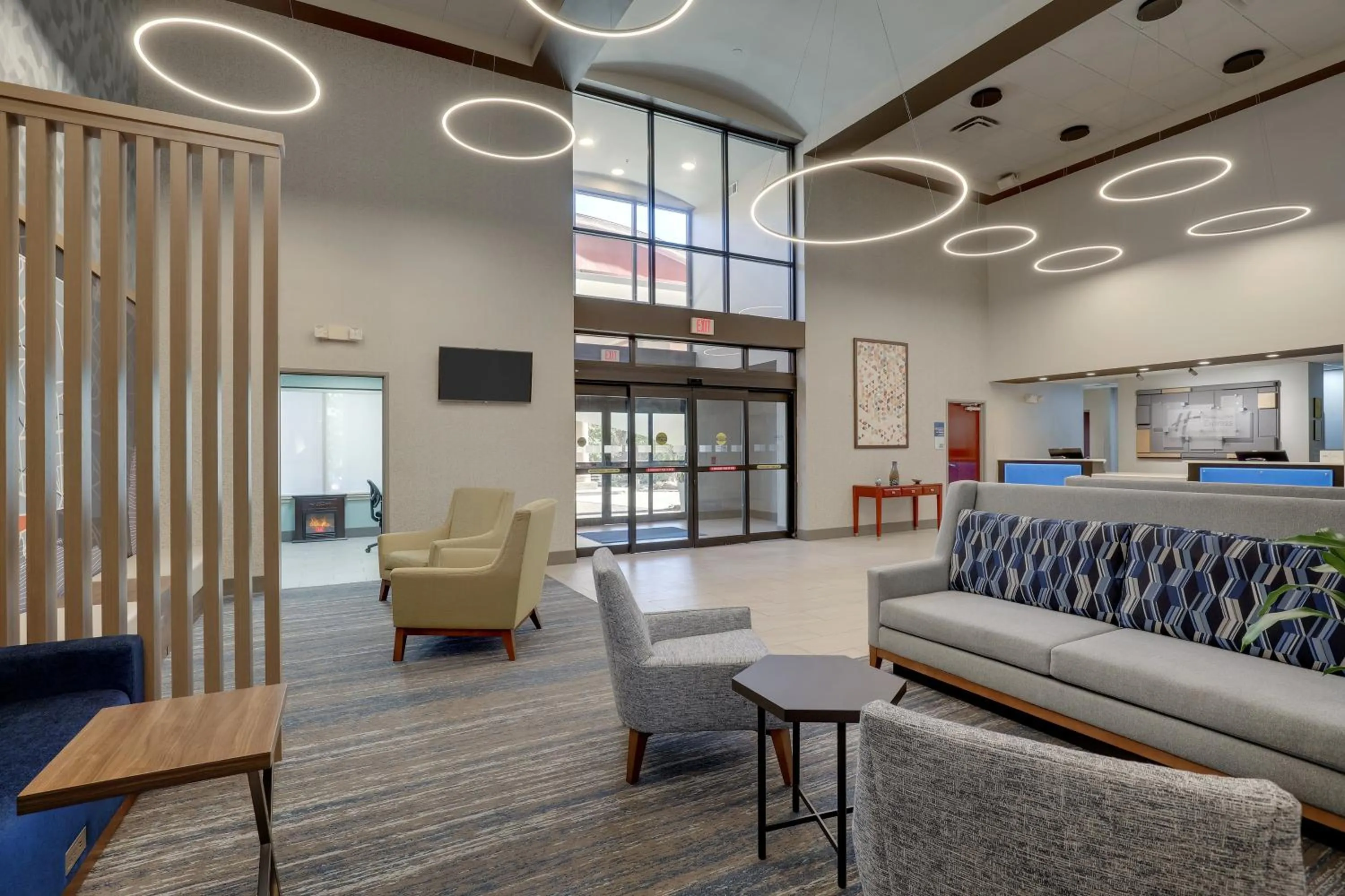 Property building in Holiday Inn Express Hotel & Suites- Gadsden by IHG