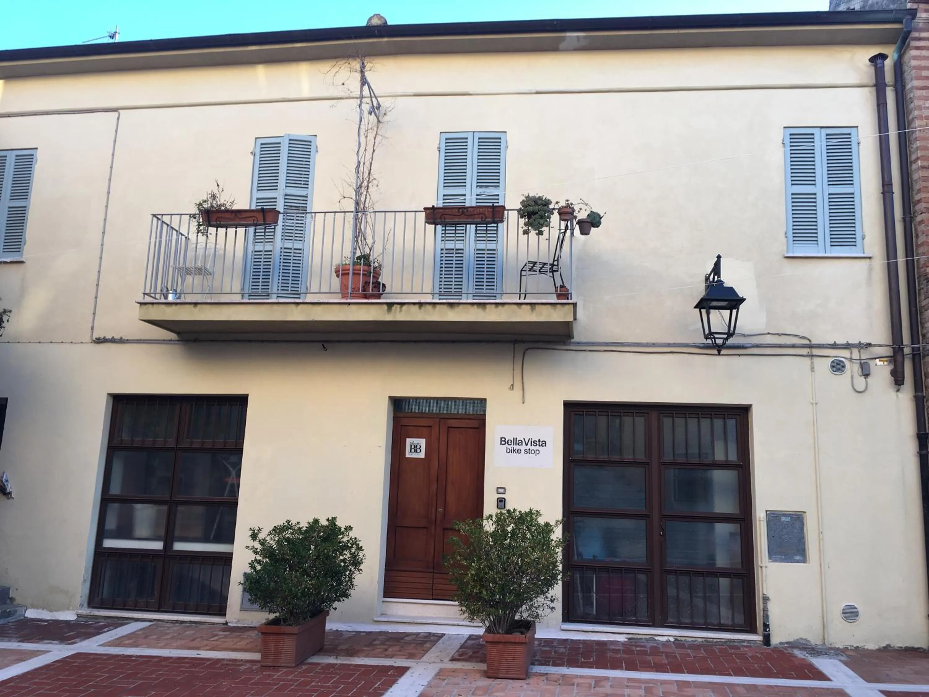 BellaVista Bike Stop