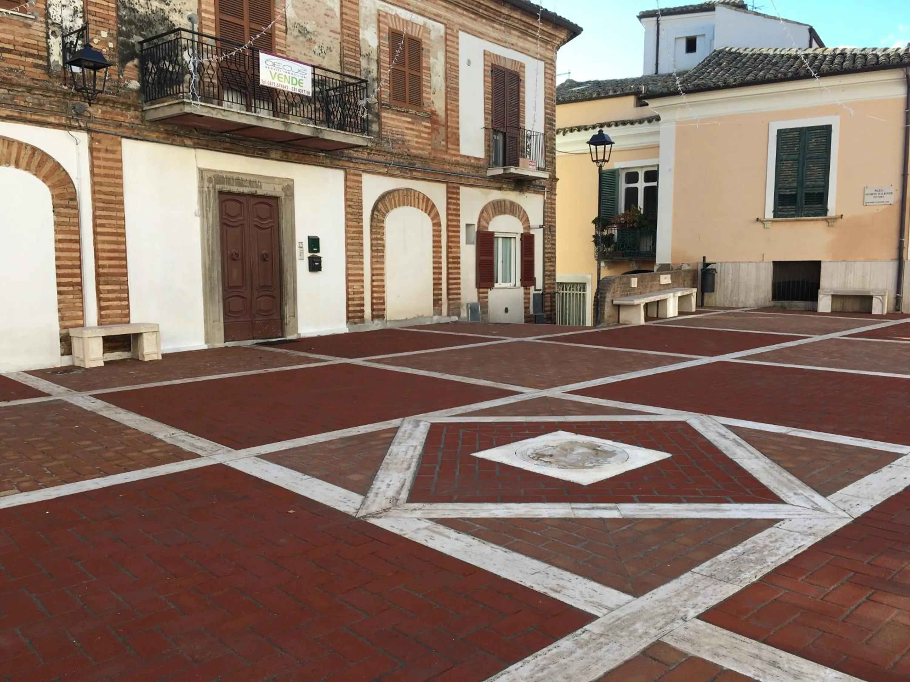 Neighbourhood in BellaVista Bike Stop