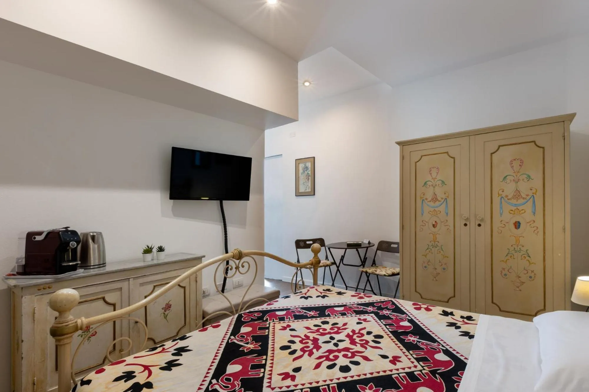 Bed in Bed & Breakfast Il Carignano