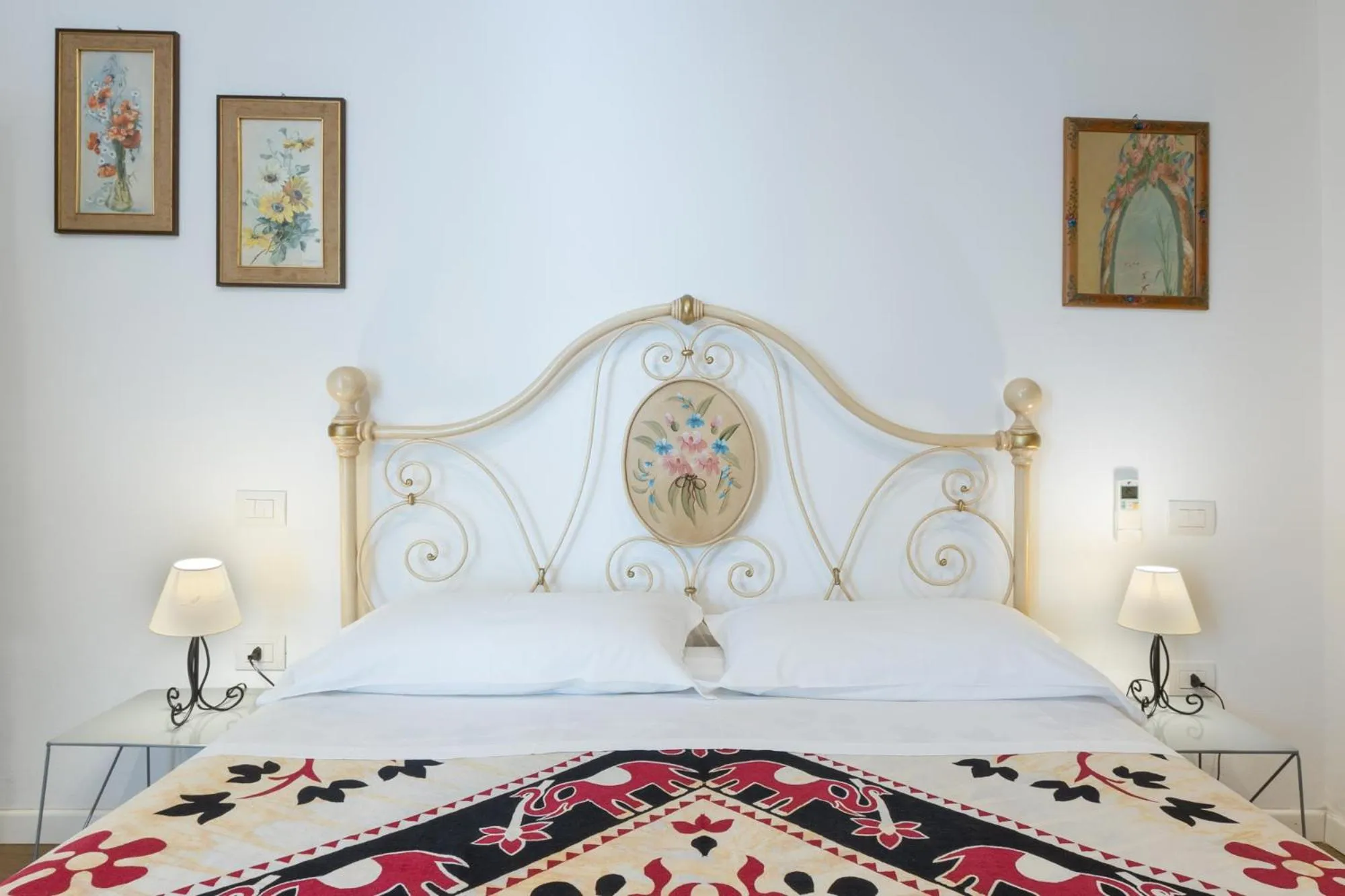 Bed in Bed & Breakfast Il Carignano