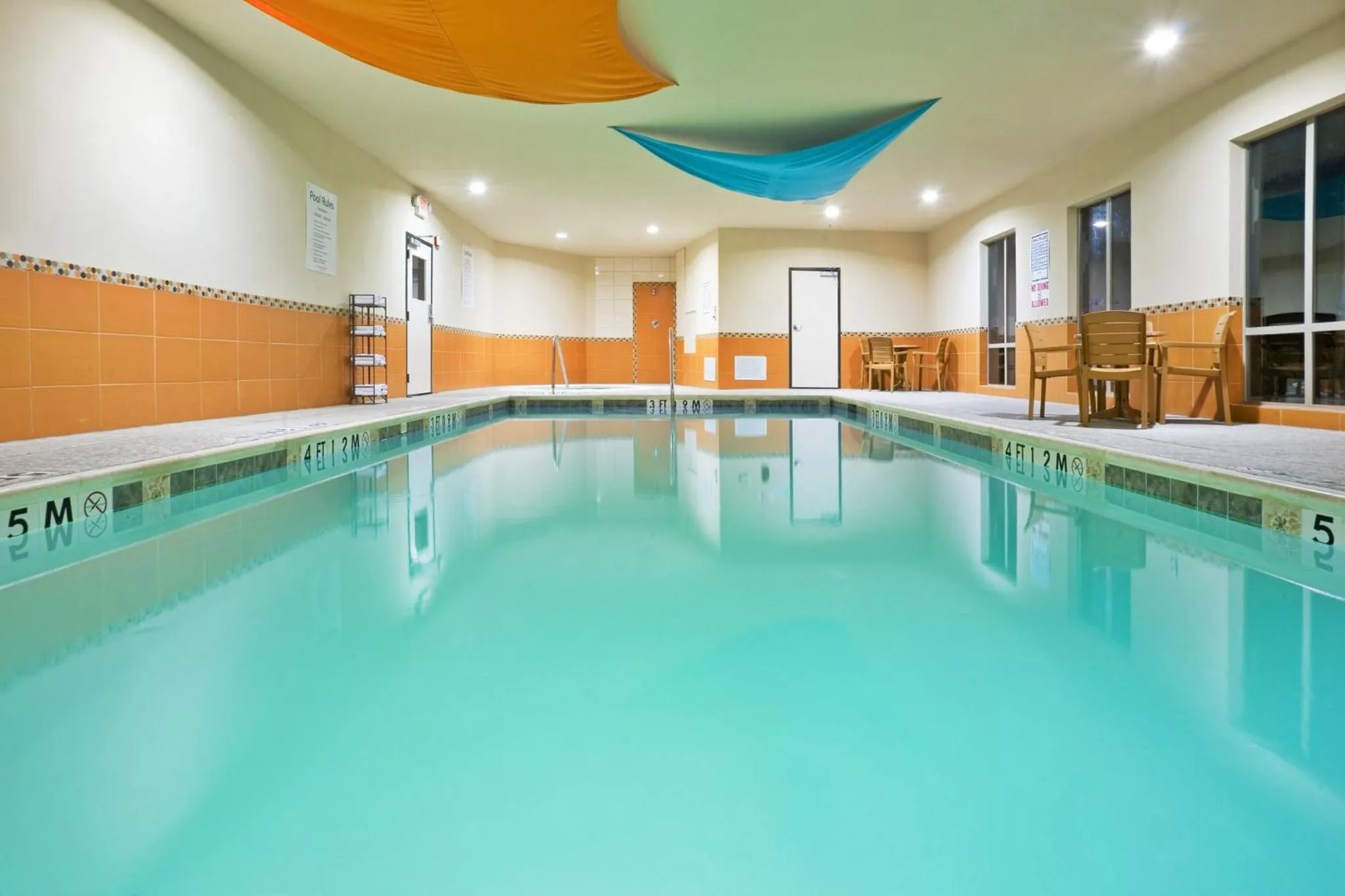 Swimming pool in Holiday Inn Express & Suites Dallas East - Fair Park by IHG